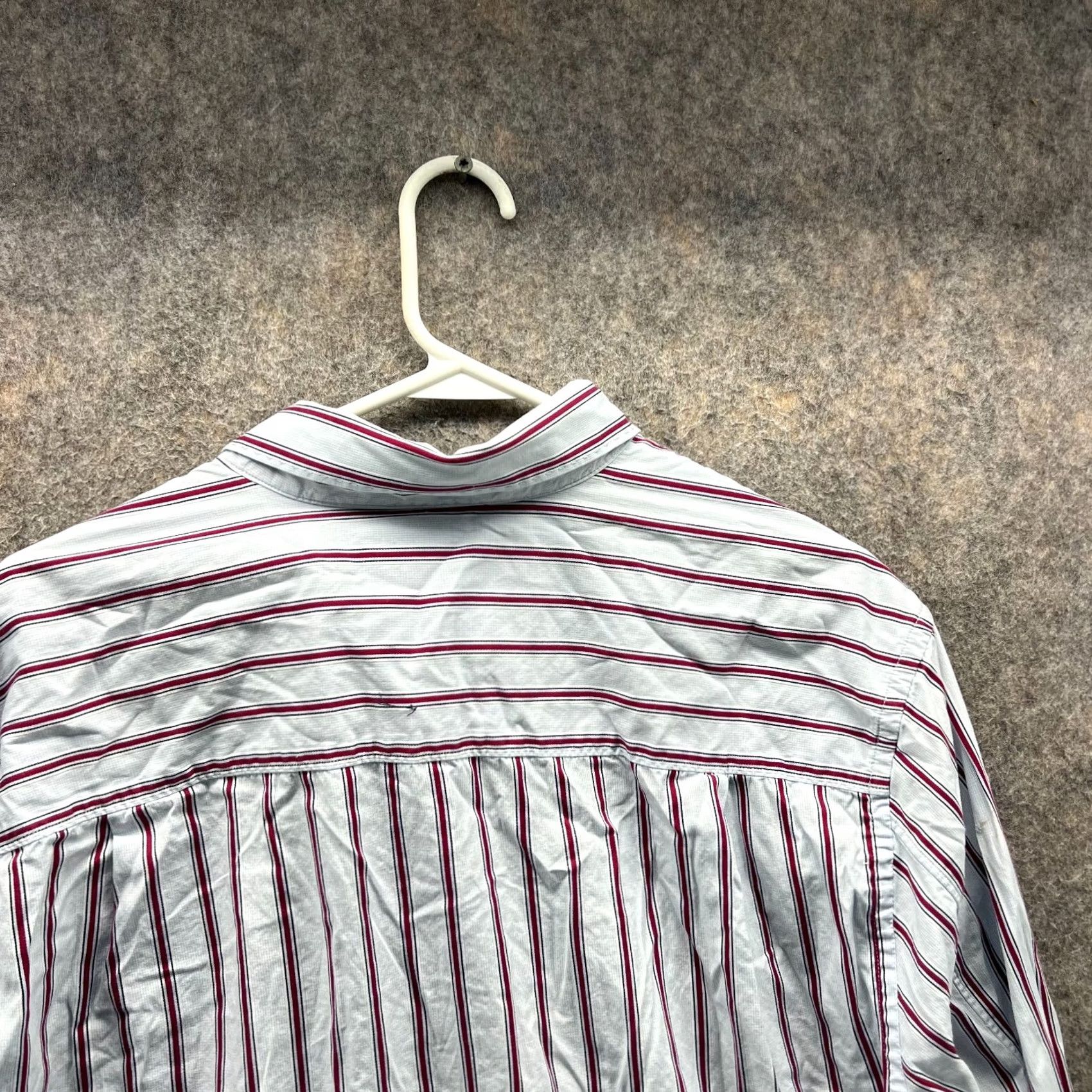 Tommy Bahama VINTAGE Tommy Bahama Shirt Men XL Button-Up Striped Blue Red Casual Dress Button-Down Pattern Size US XL / EU 56 / 4 - 3 Thumbnail