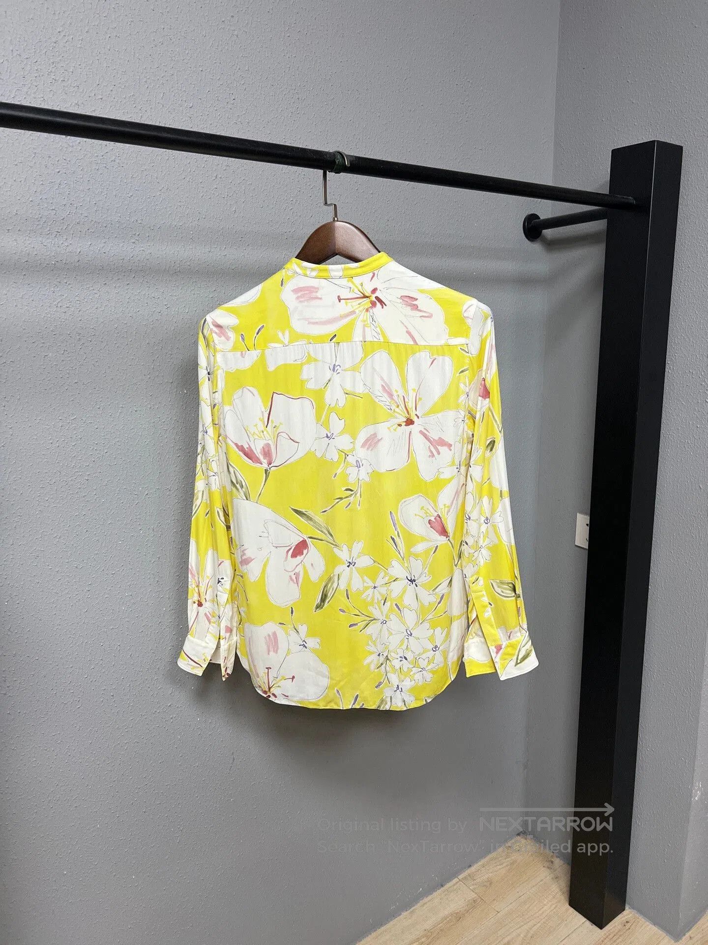 Loro Piana Loro Piana Silk Floral Shirt Size 40. Size M / US 6-8 / IT 42-44 - 2 Thumbnail