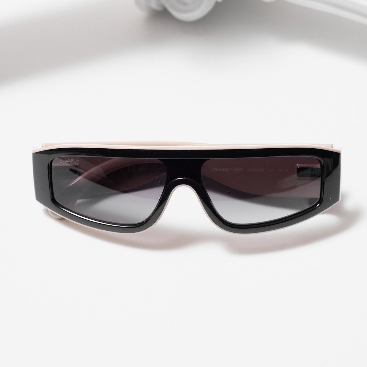 Chanel CHANEL 0CH6057 C534S6 SUNGLASSES Size ONE SIZE - 6 Thumbnail