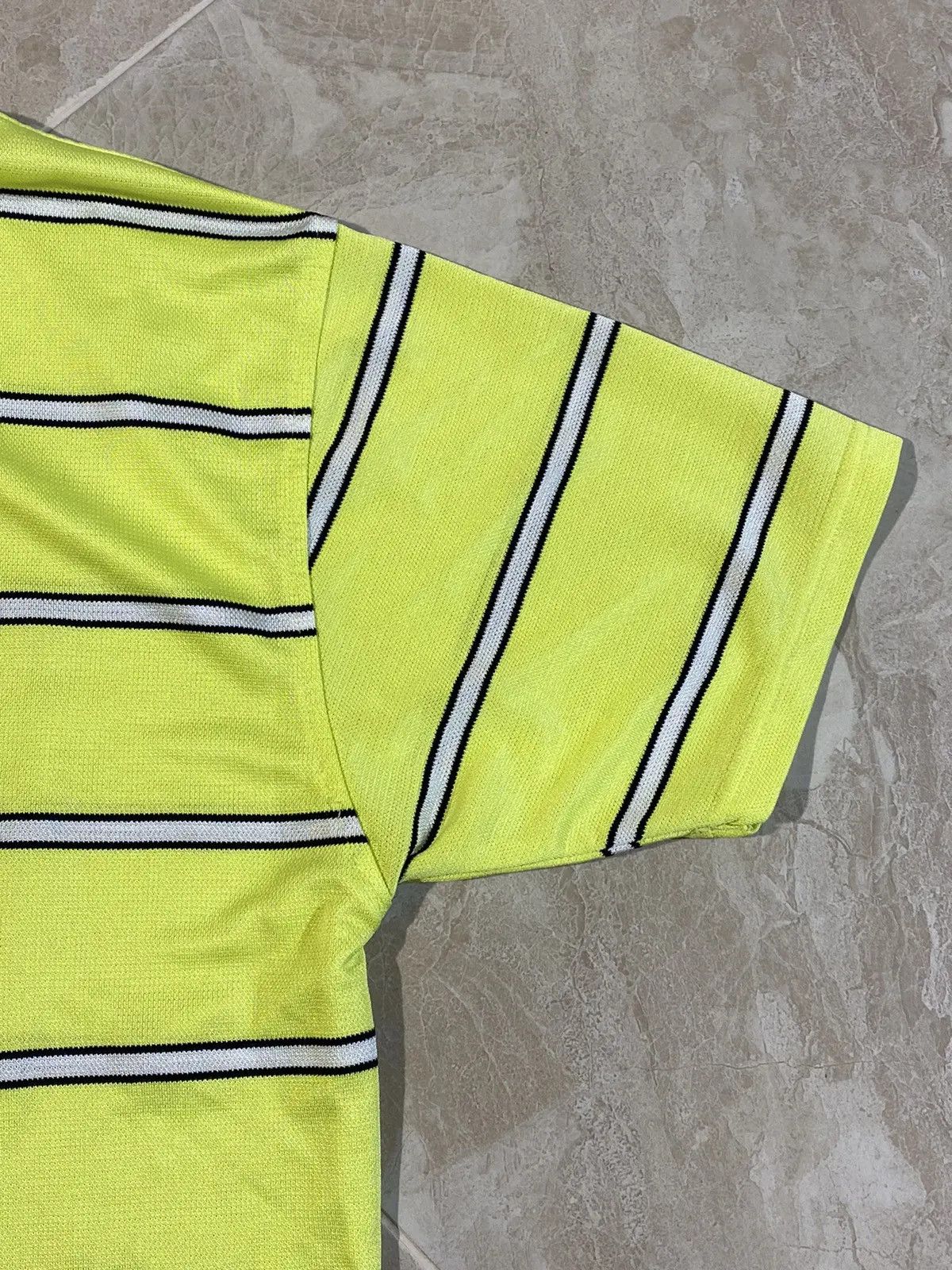 Descente Nike Neon Yellow Striped Y2K 90s Shirt Small Size US S / EU 44-46 / 1 - 7 Thumbnail