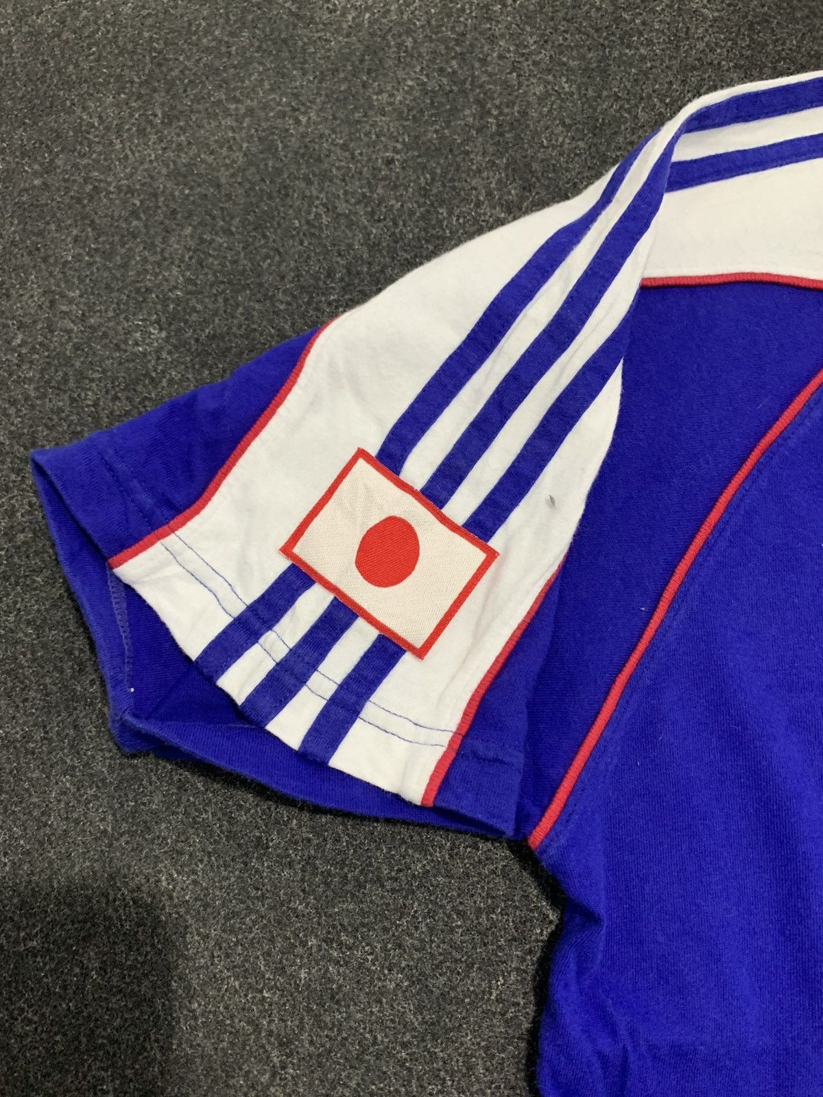 Adidas Japan national team supporter Tshirt Size US L / EU 52-54 / 3 - 6 Thumbnail