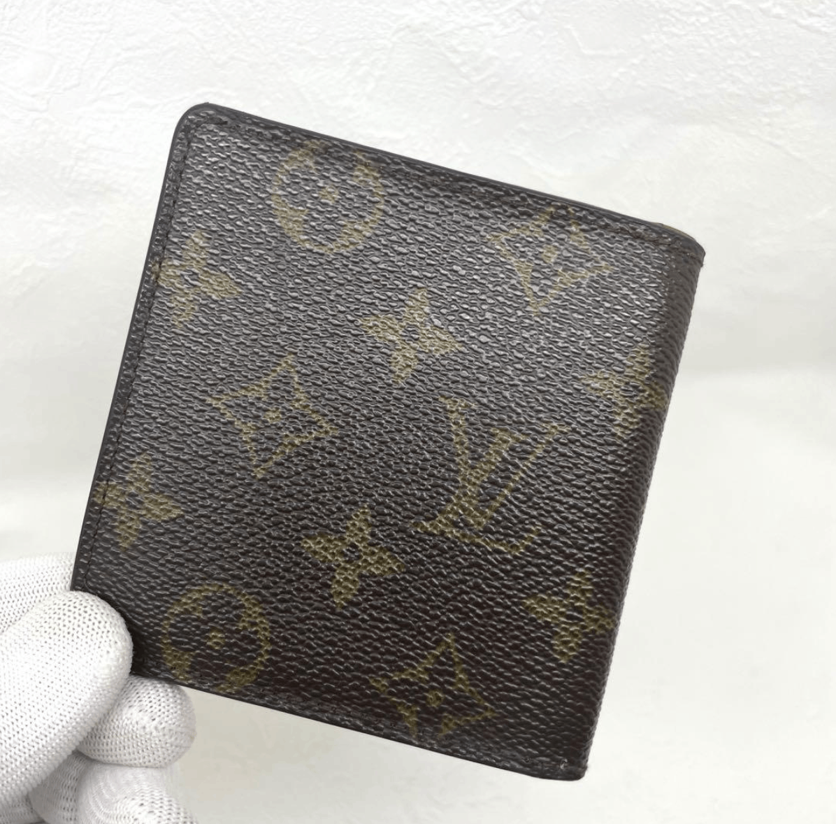 Louis Vuitton LOUIS VUITTON Monogram Bi-Fold Wallet Size ONE SIZE - 1 Thumbnail