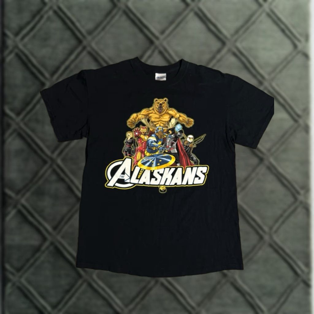 Gildan The Alaskans Alaska Animals Marvel Avengers Parody Nature Funny Comic T-Shirt M Black Unisex Adults Gildan Size US M / EU 48-50 / 2 - 1 Thumbnail