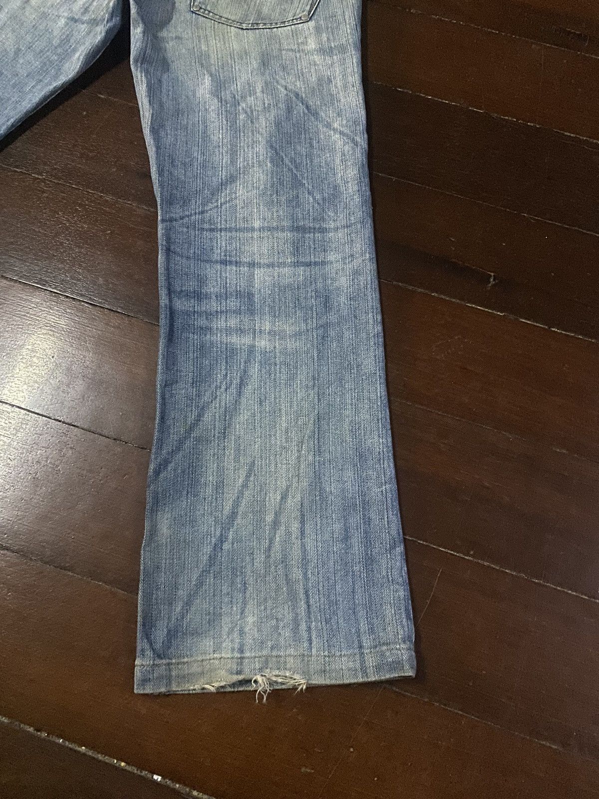 Armani Exchange Nice ARMANI EXCHANGE jeans faded design Size US 32 / EU 48 - 13 Thumbnail