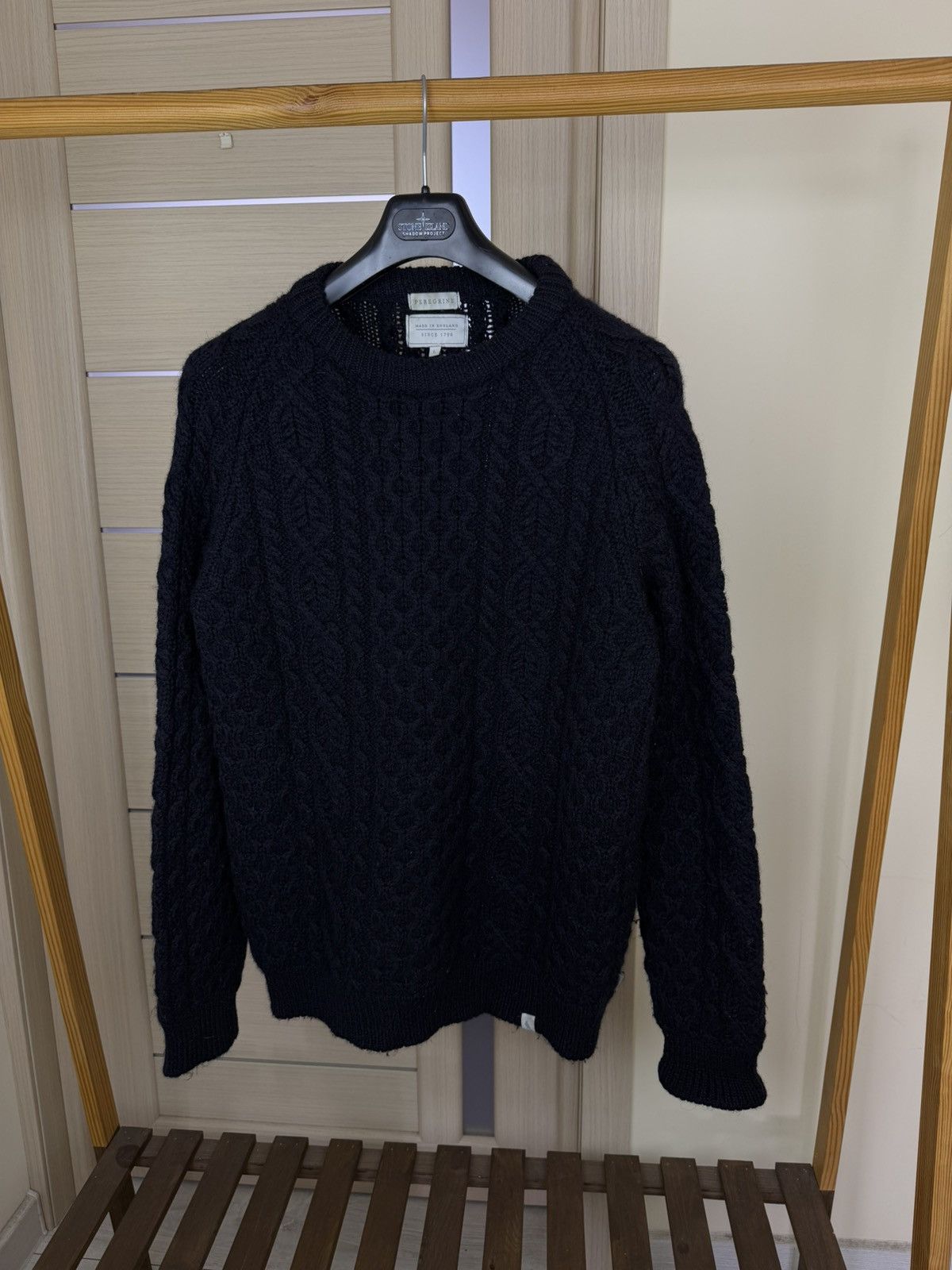 Peregrine Peregrine Hudson Navy Aran Knit British Wool Jumper size L Size US L / EU 52-54 / 3 - 3 Thumbnail