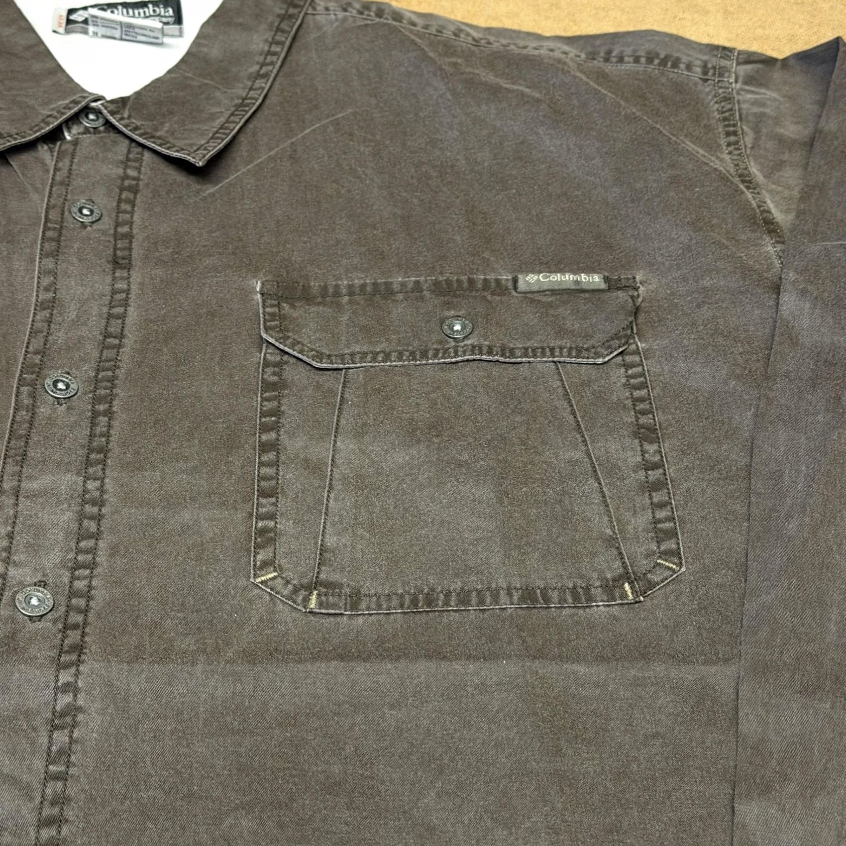Vintage Columbia Mens 3XL Brown Twill Long Sleeve Button Up Shirt Chest Pockets AX7098 Size US XXL / EU 58 / 5 - 5 Thumbnail