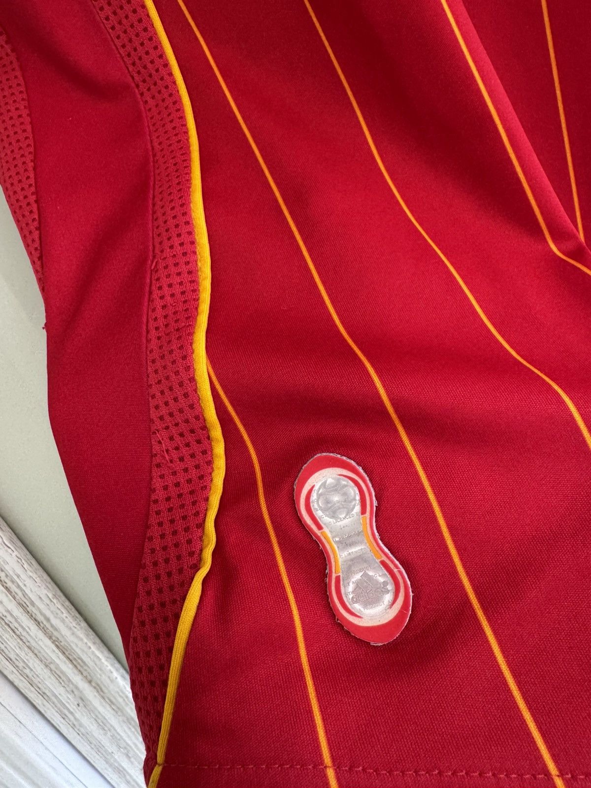 Adidas Vintage Spain 2006-2007 Home Soccer Jersey Football Shirt Size US S / EU 44-46 / 1 - 9 Thumbnail