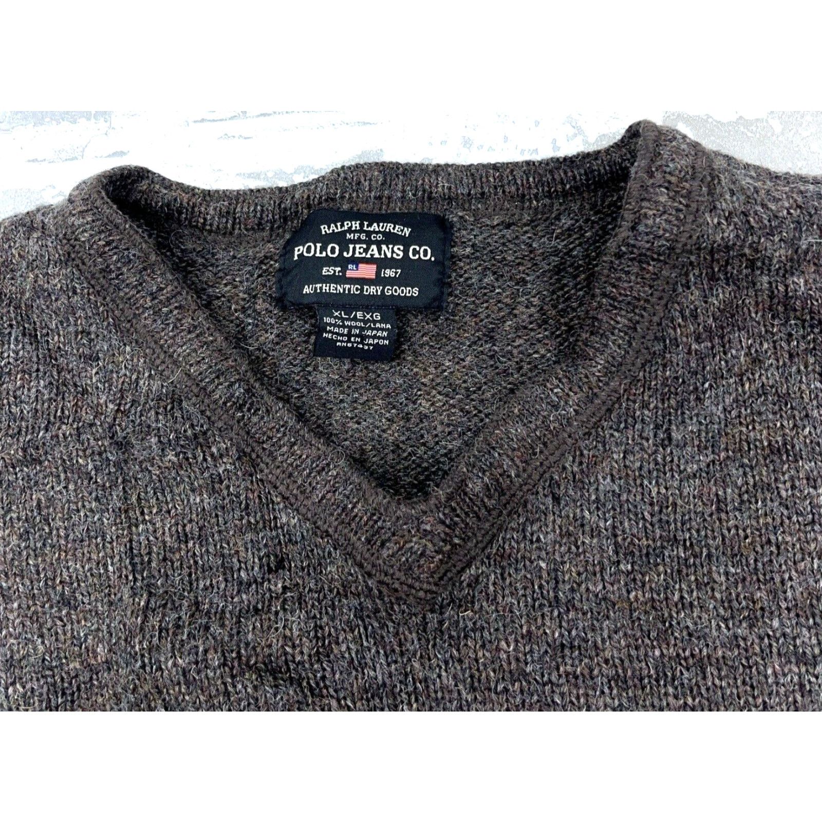 Ralph Lauren VINTAGE Ralph Lauren Sweater Men XL Brown Wool Knit V-Neck Pullover Regular Embroidered Logo Size US XL / EU 56 / 4 - 2 Thumbnail