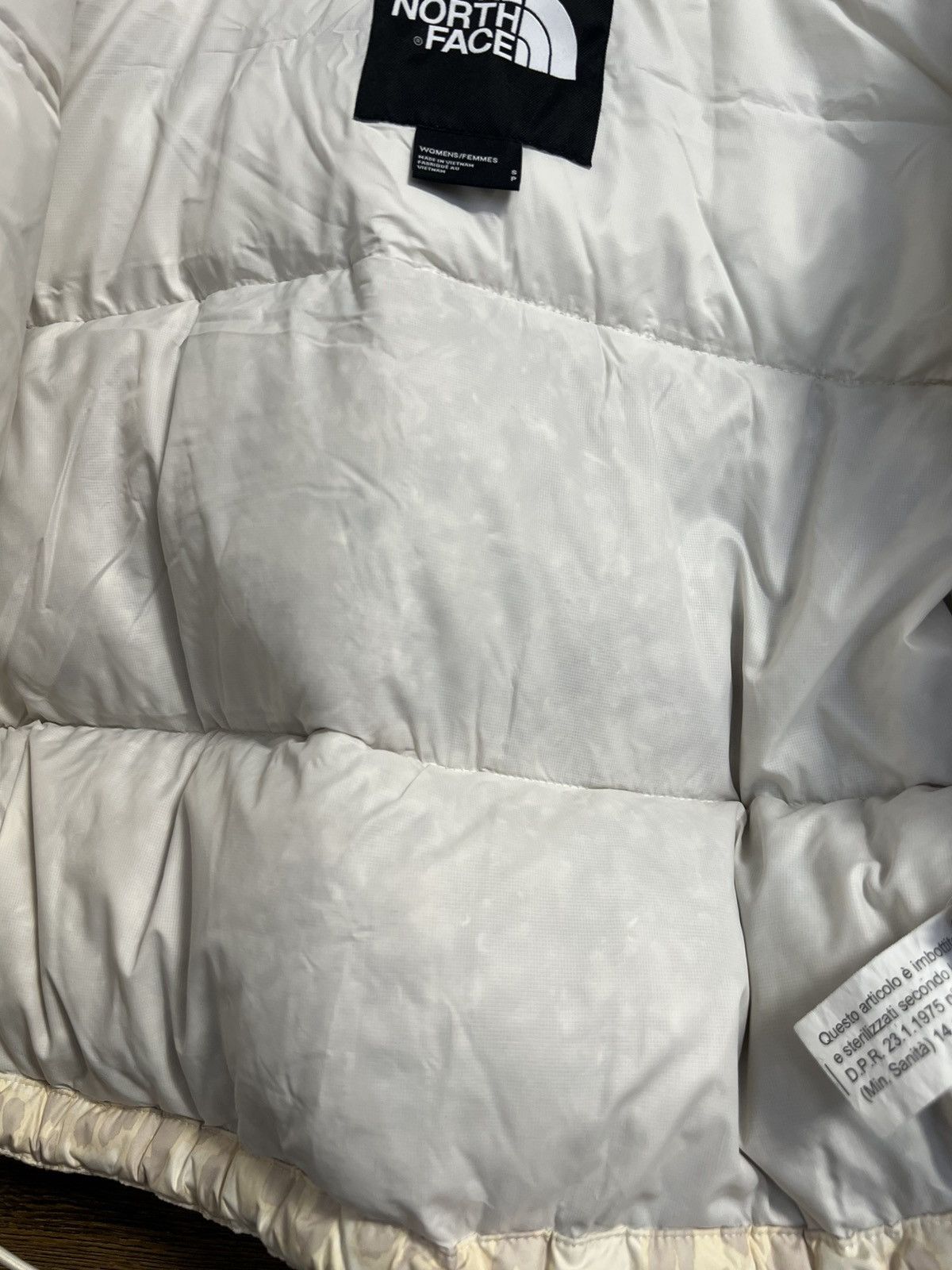 The North Face THE NORTH FACE Print Nuptse Women’s Leopard Down Jacket Size S / US 4 / IT 40 - 18 Thumbnail