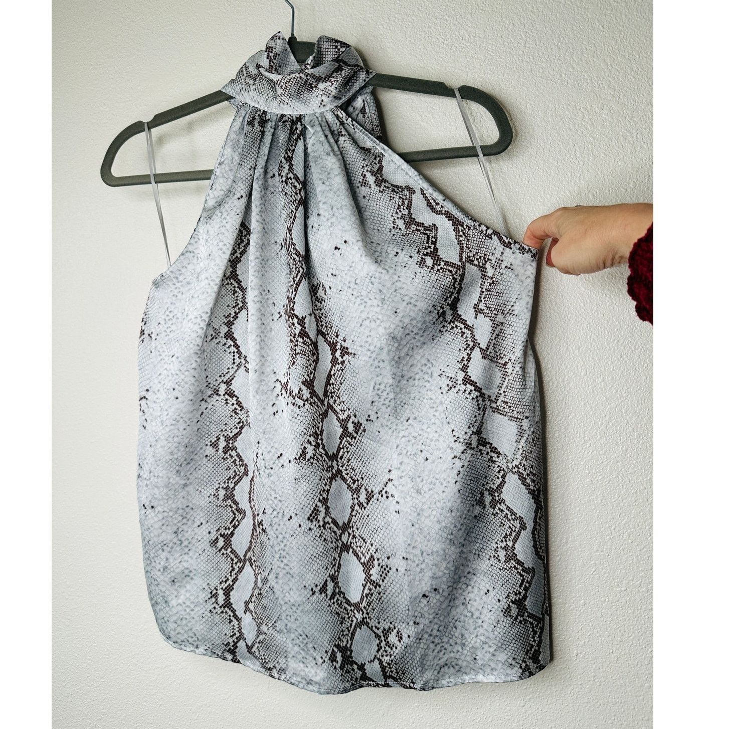 Other NWT Bishop + Young The Rain Python Tie Sleeveless Blouse S Size S / US 4 / IT 40 - 4 Thumbnail