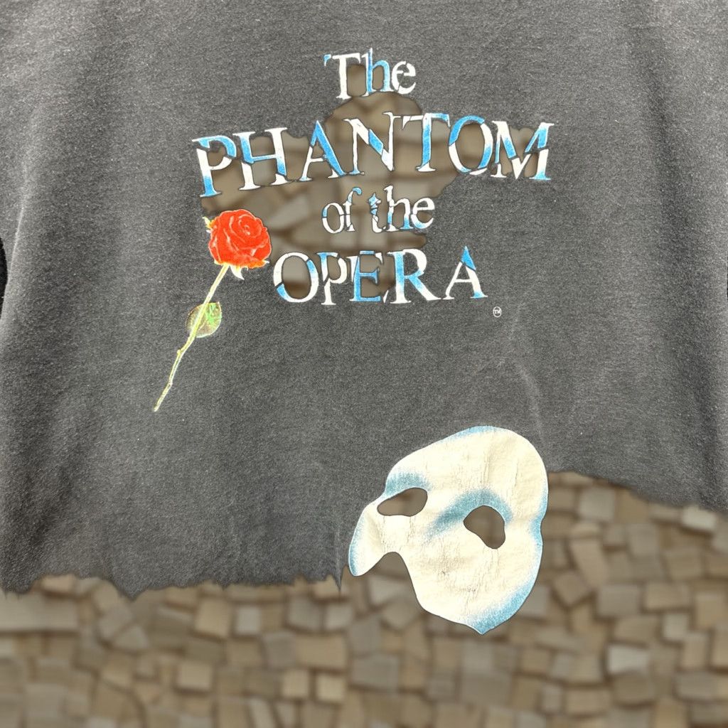 Roots VINTAGE The Roots The Phantom Of The Opera T-Shirt Black Mens Large Musical Mask 90s Opera Movie Retro Size US L / EU 52-54 / 3 - 1 Thumbnail