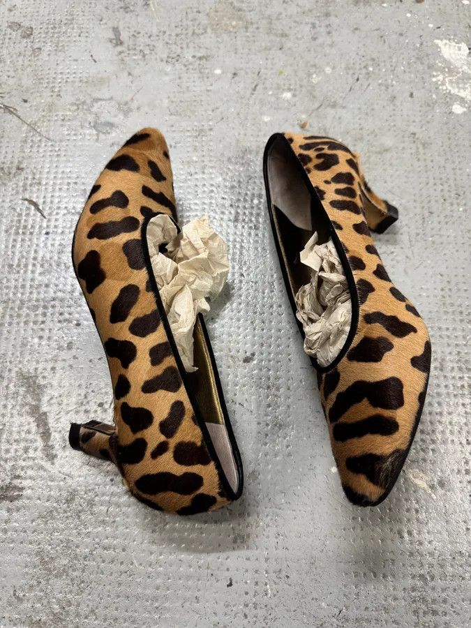 Designer × Prada × Vintage 2000s Prada Pony Hair Leopard Heels Pumps Size US 8 / IT 38 - 6 Thumbnail