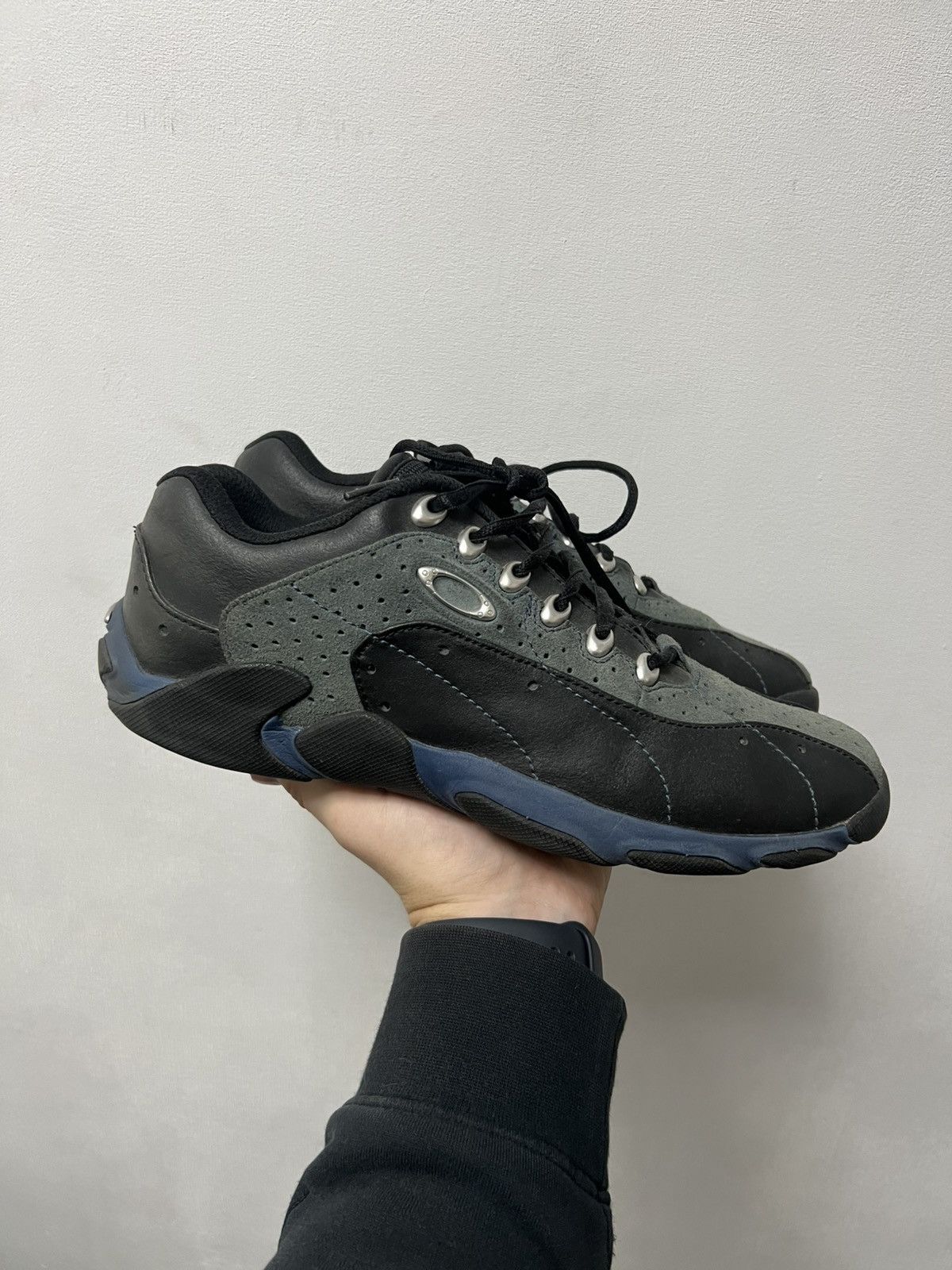 Oakley Vintage Oakley Leather Outdoor Shoes Size US 11 / EU 44 - 1 Thumbnail
