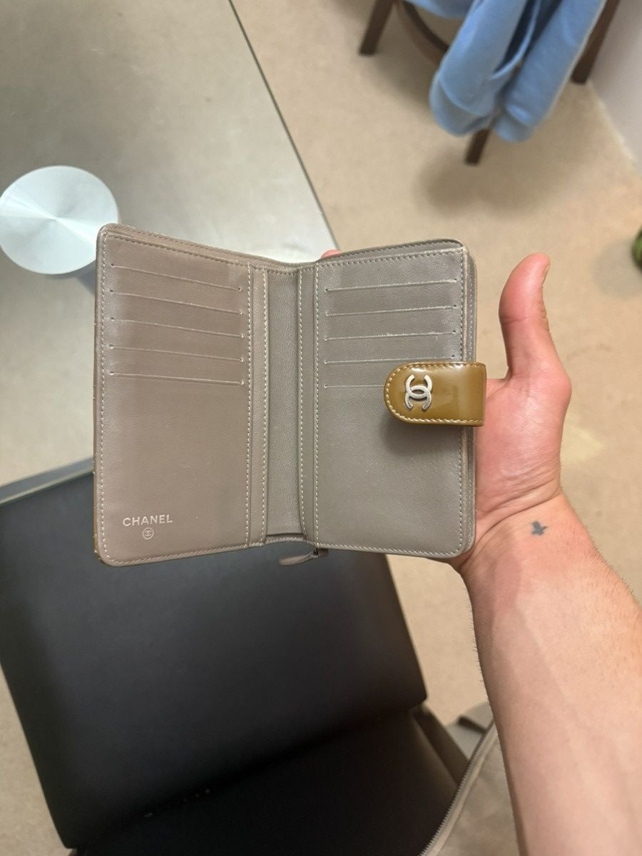 Chanel Chanel Pad Leather Wallet Size ONE SIZE - 10 Thumbnail