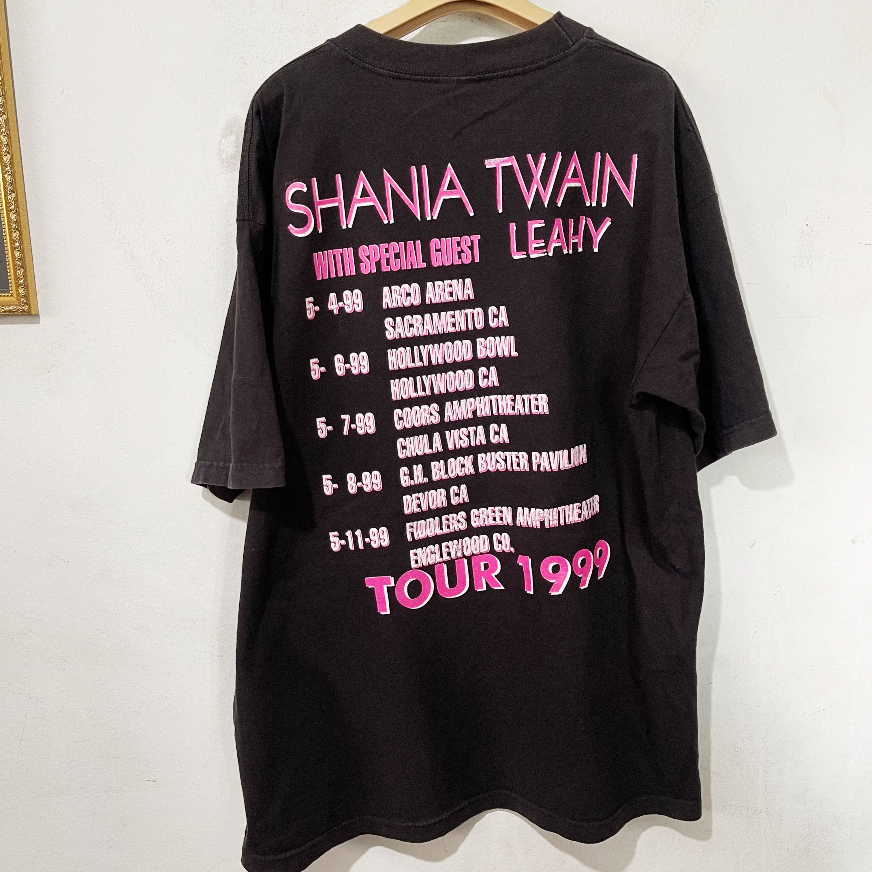 Vintage Vintage 1999 Shania Twain T-Shirt Size US XL / EU 56 / 4 - 3 Thumbnail
