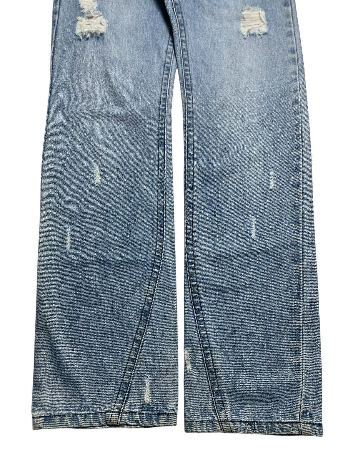Angel Blue 2000’s Blue Moon Blue - Distressed Lowrise Patch Denim Pants Size US 26 / EU 42 - 4 Thumbnail