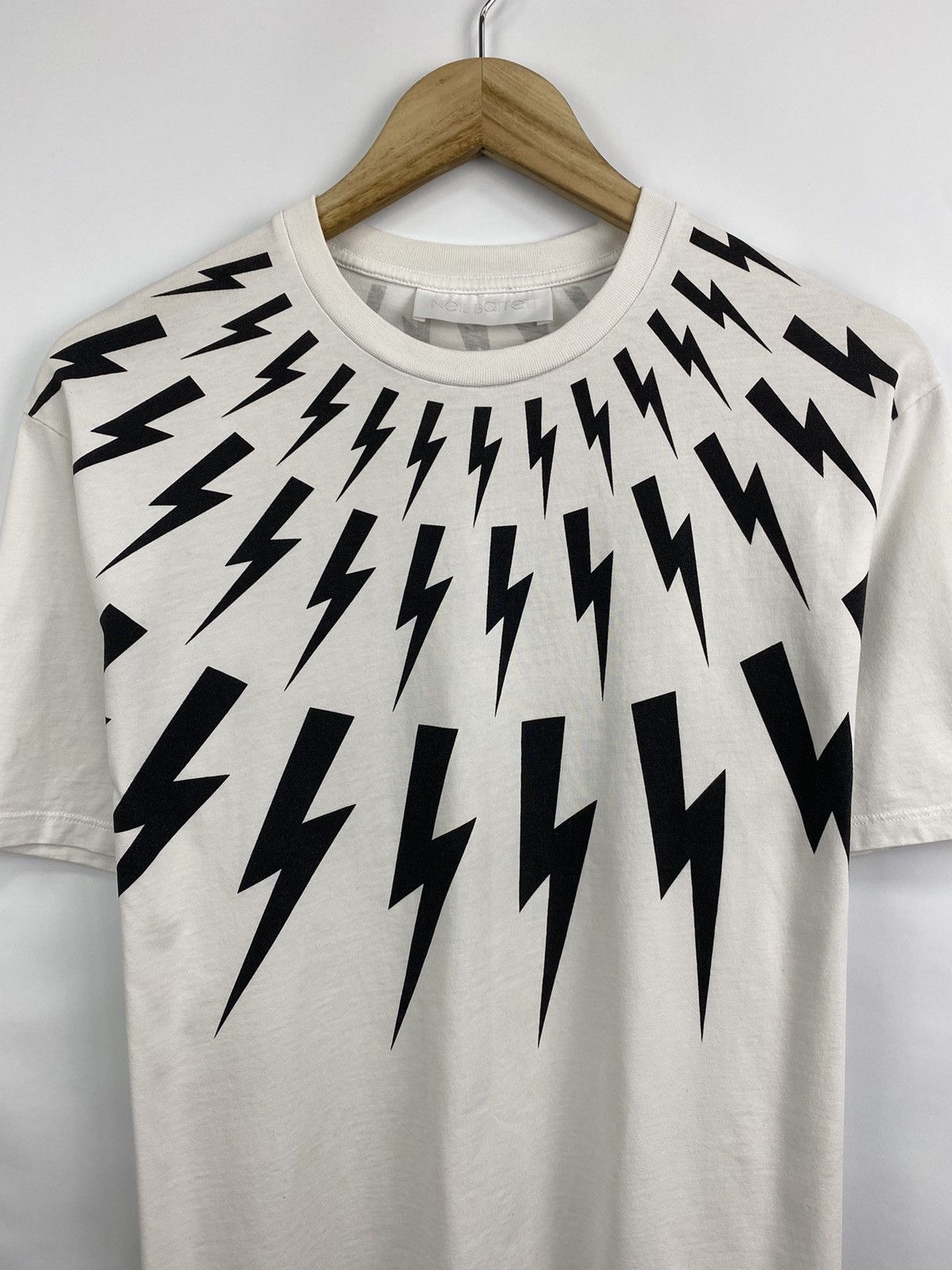 Neil Barrett Neil Barrett Fullprint T-Shirt Rare Retro Hype Y2K Size US L / EU 52-54 / 3 - 4 Thumbnail
