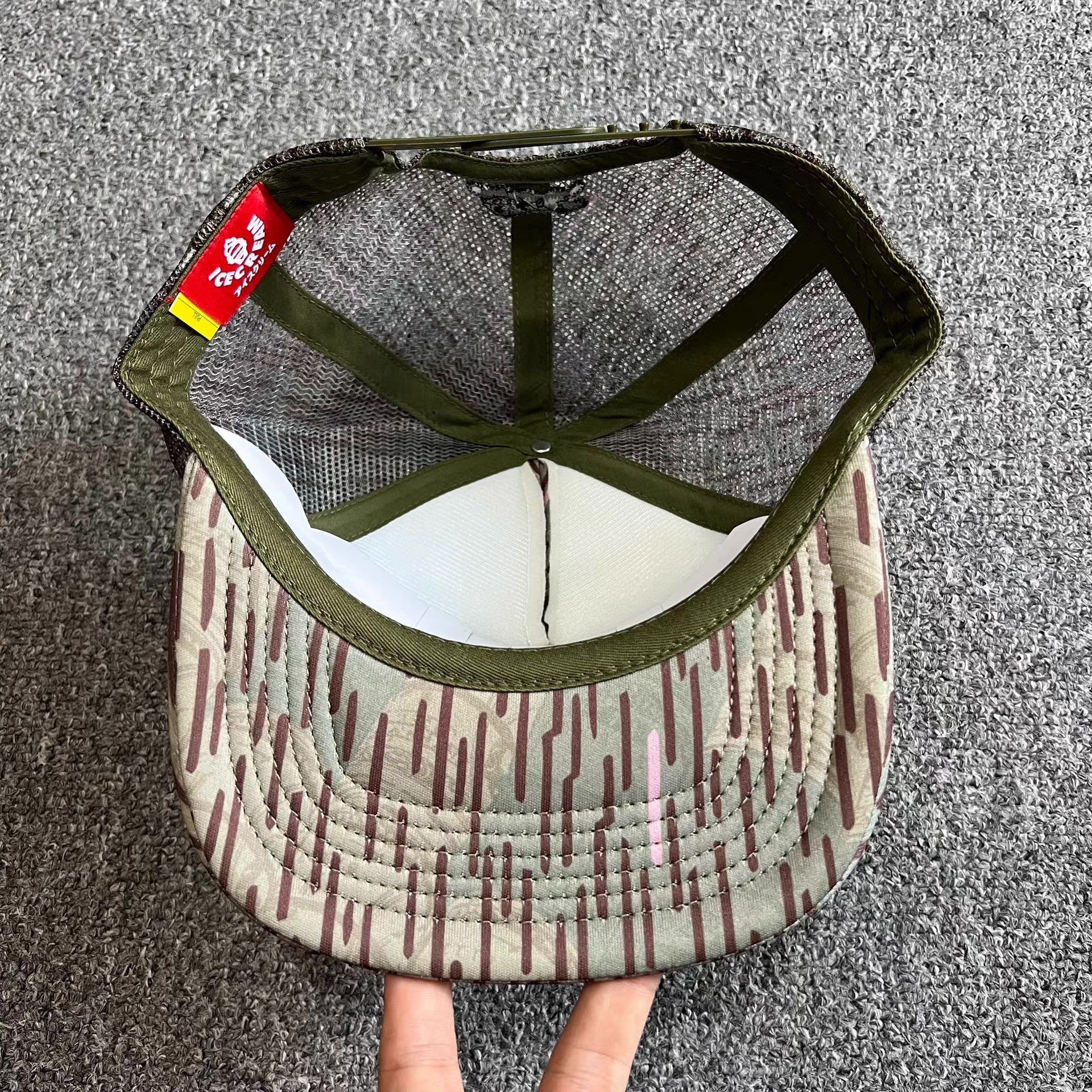 Billionaire Boys Club BBC ICECREAM Roll Flying Dog Mesh Trucker Baseball Cap Q7 Size ONE SIZE - 4 Thumbnail