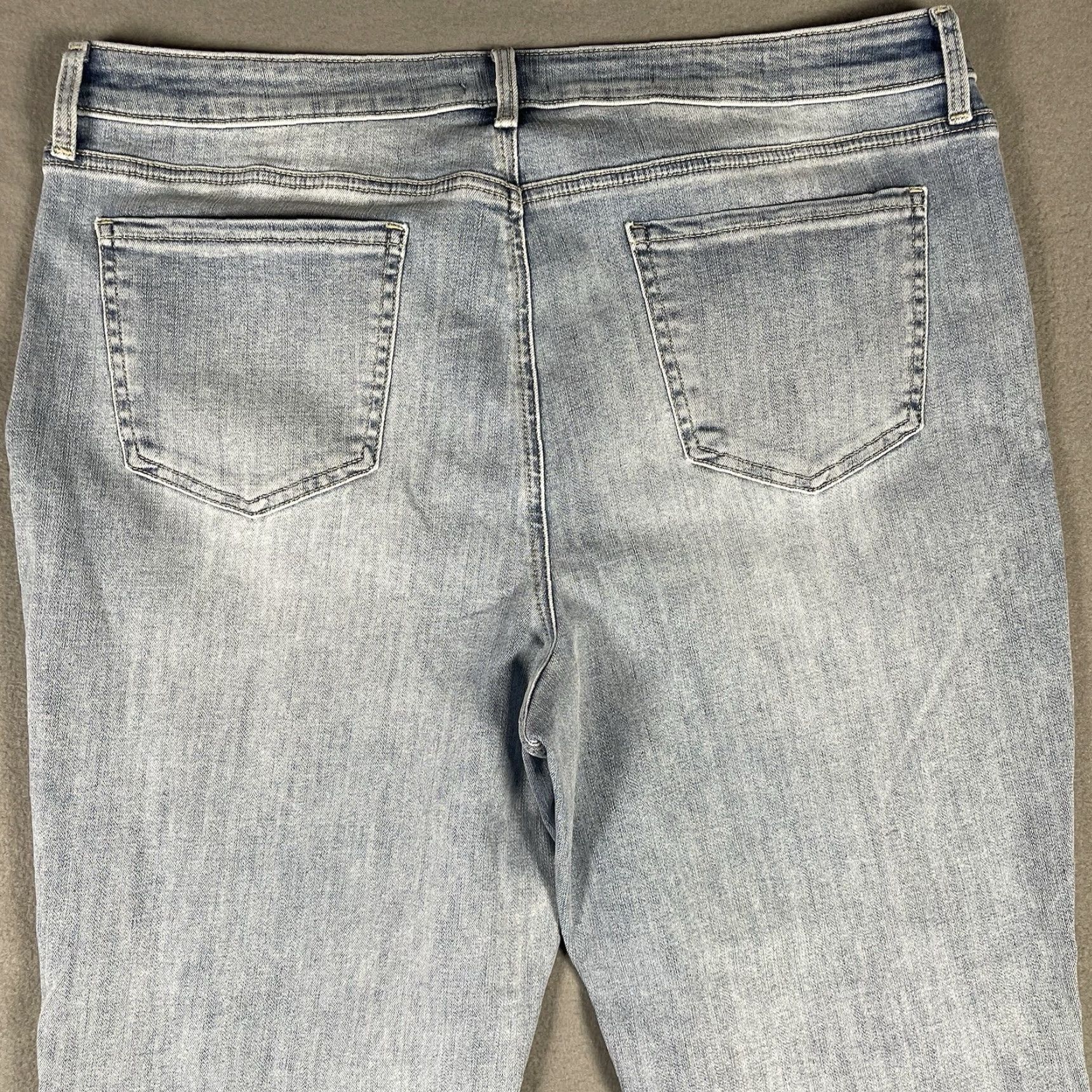NYDJ NYDJ Jeans Flared Light Wash Size 14 Lift Tuck Technology Afterglow Cotton Blend Women Light blue Size 36" / US 14 / IT 50 - 3 Thumbnail