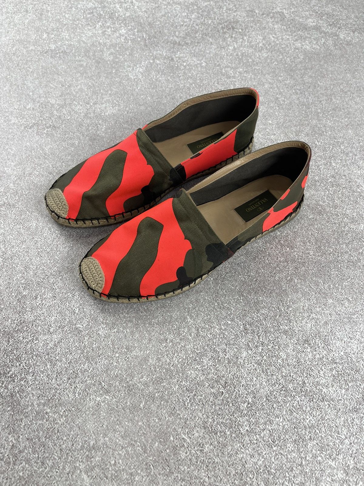 Valentino Valentino Garvani Canvas Camouflage Espadrille Slip On 39 Size US 9 / IT 39 - 2 Thumbnail