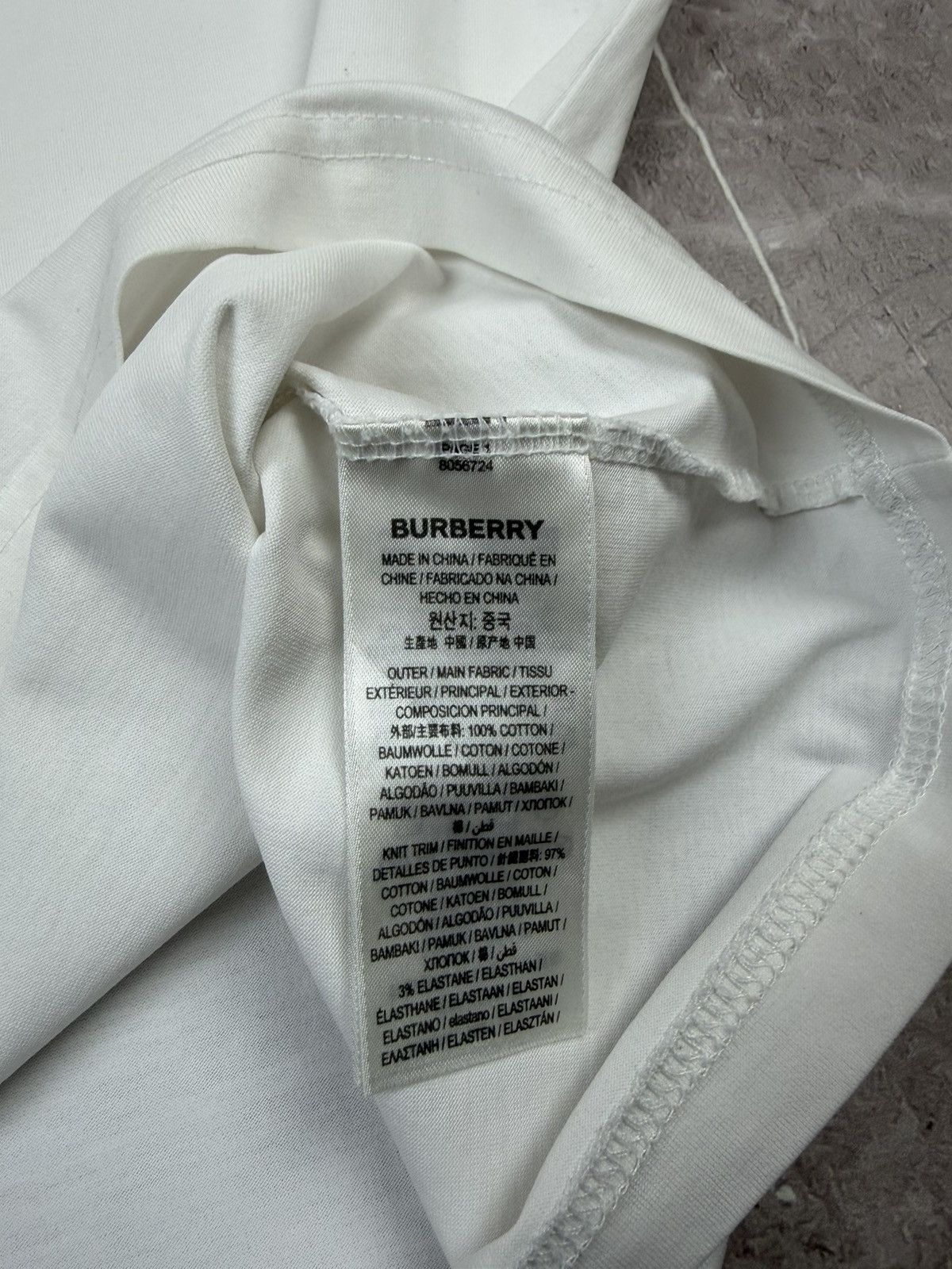 Burberry Burberry London Big Logo T-shirt M Size US M / EU 48-50 / 2 - 10 Thumbnail