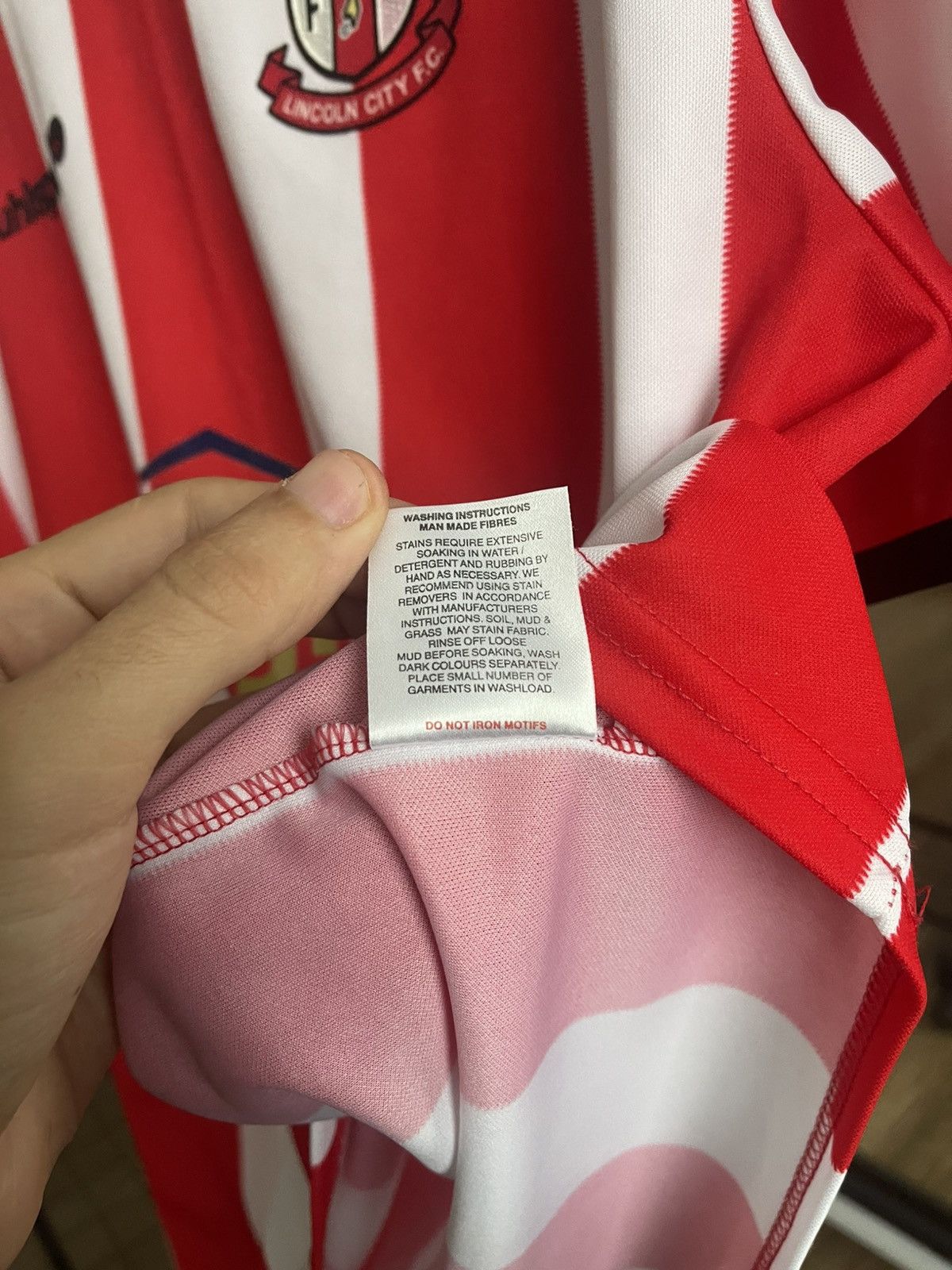 Other 2006/2007 Uhlsport Lincoln City FC Soccer Jersey Vintage Tee Size US M / EU 48-50 / 2 - 11 Thumbnail