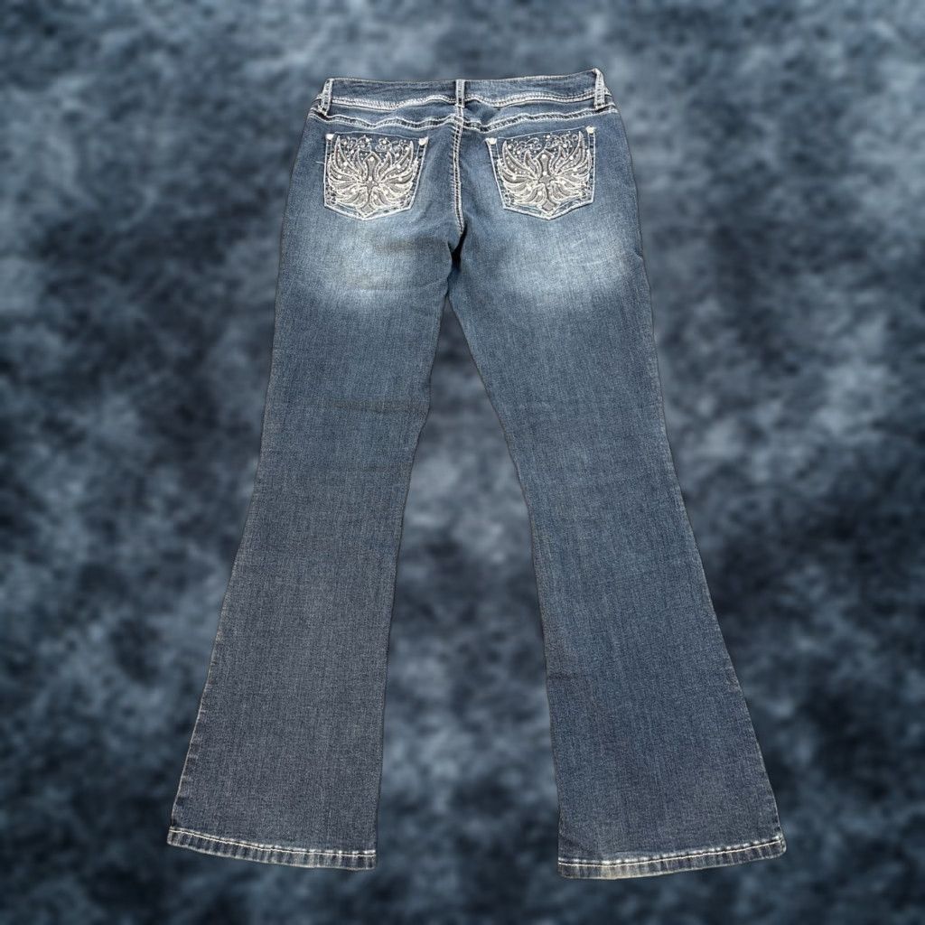 Apt. 9 VINTAGE Apt 9 Jeans Bootcut Womens 12 Med Wash Rhinestone Low Rise Wings Y2K Size 34" / US 12 / IT 48 - 1 Thumbnail