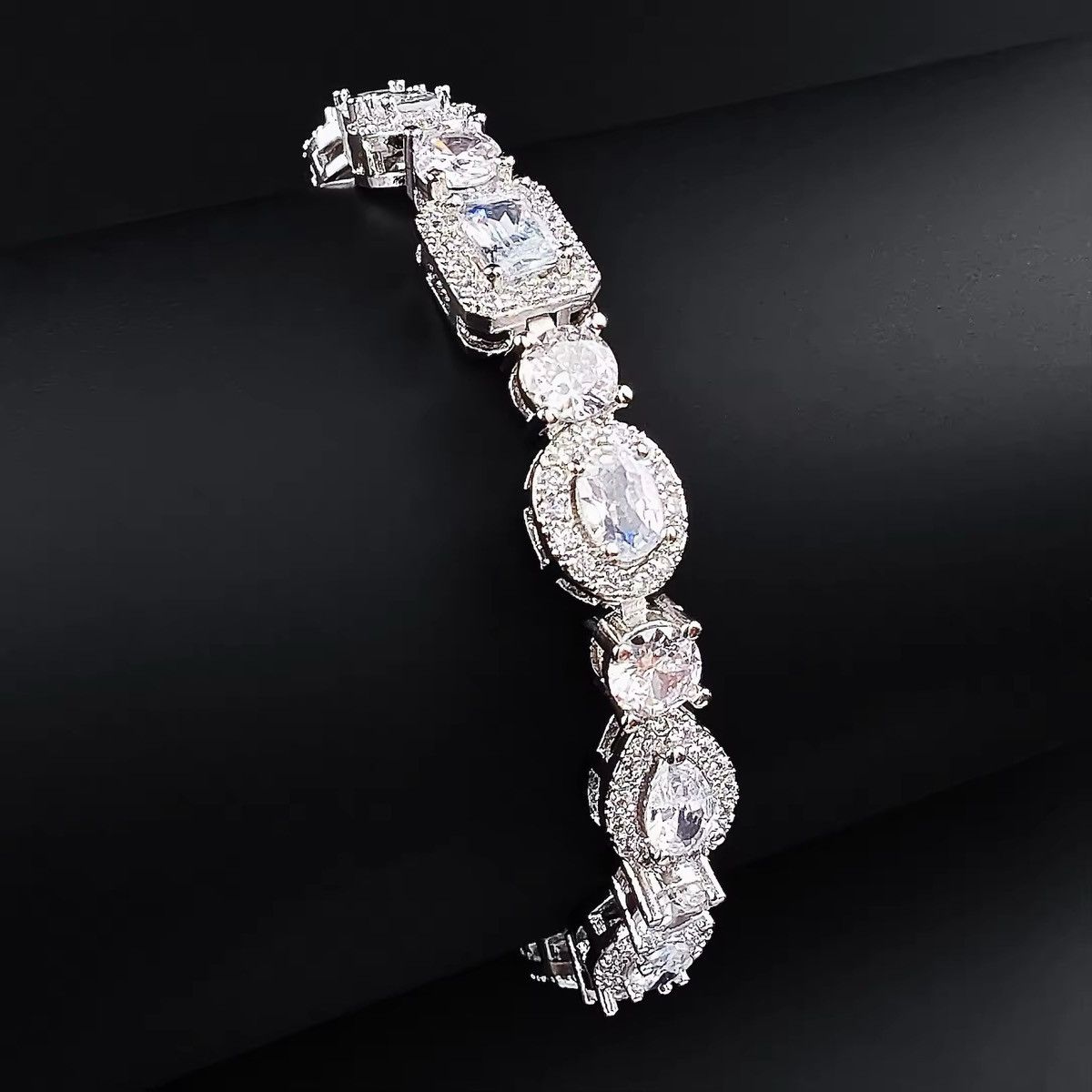 Jewelry Oval Rectangle Silver Color Bracelet Size ONE SIZE - 4 Thumbnail