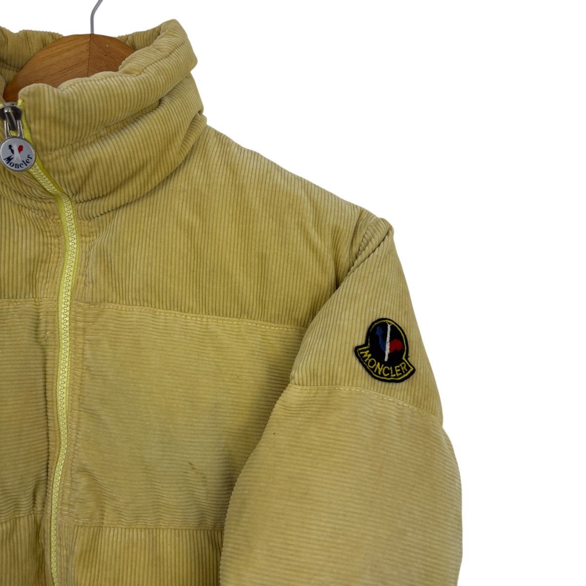 Moncler Moncler Corduroy Down Jacket Size US S / EU 44-46 / 1 - 6 Thumbnail