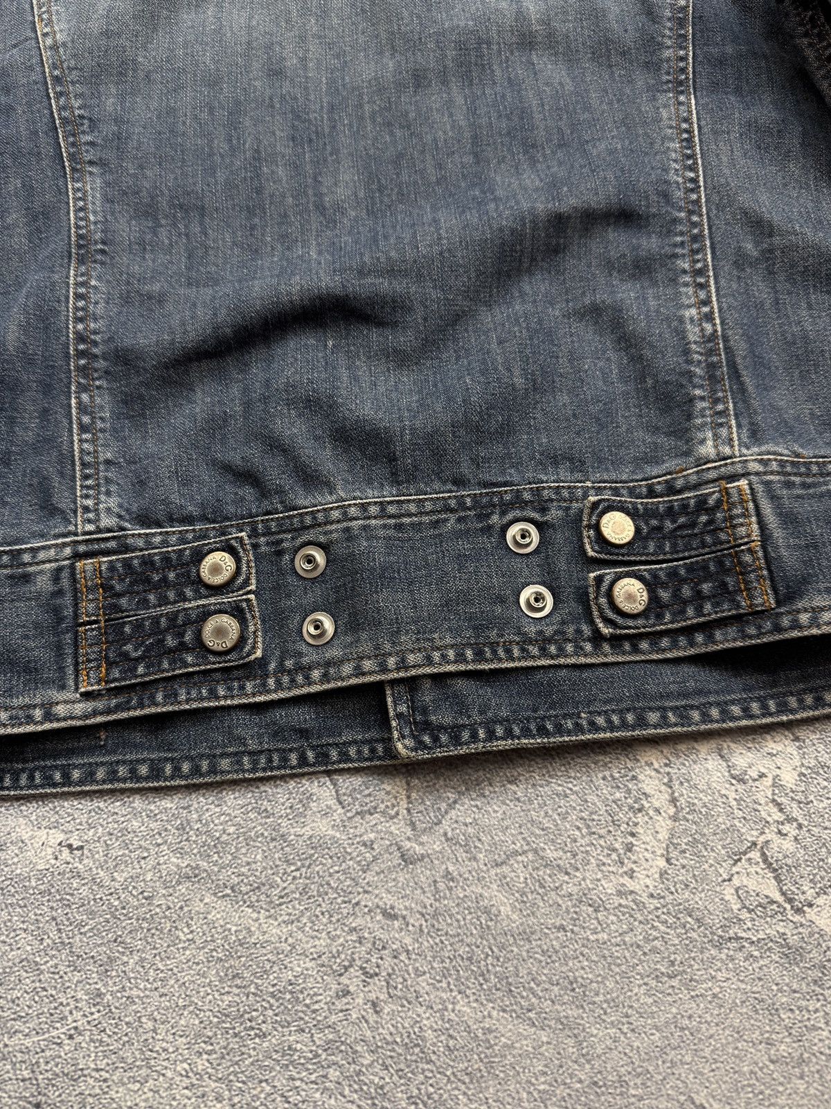 Dolce & Gabbana Vintage Dolce Gabbana Denim Jacket Destrised 90s Y2K Size US L / EU 52-54 / 3 - 12 Thumbnail
