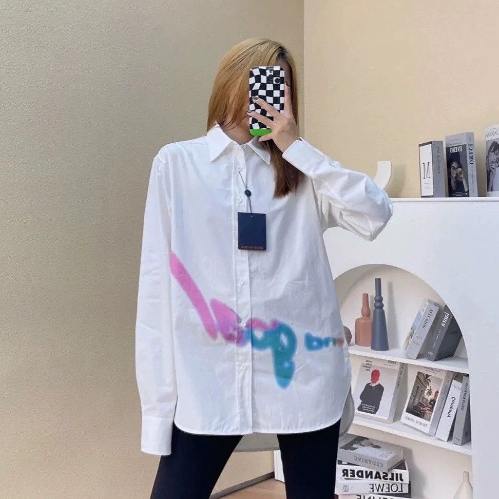 Louis Vuitton white long sleeve shirt with logo design Size US L / EU 52-54 / 3 - 6 Thumbnail