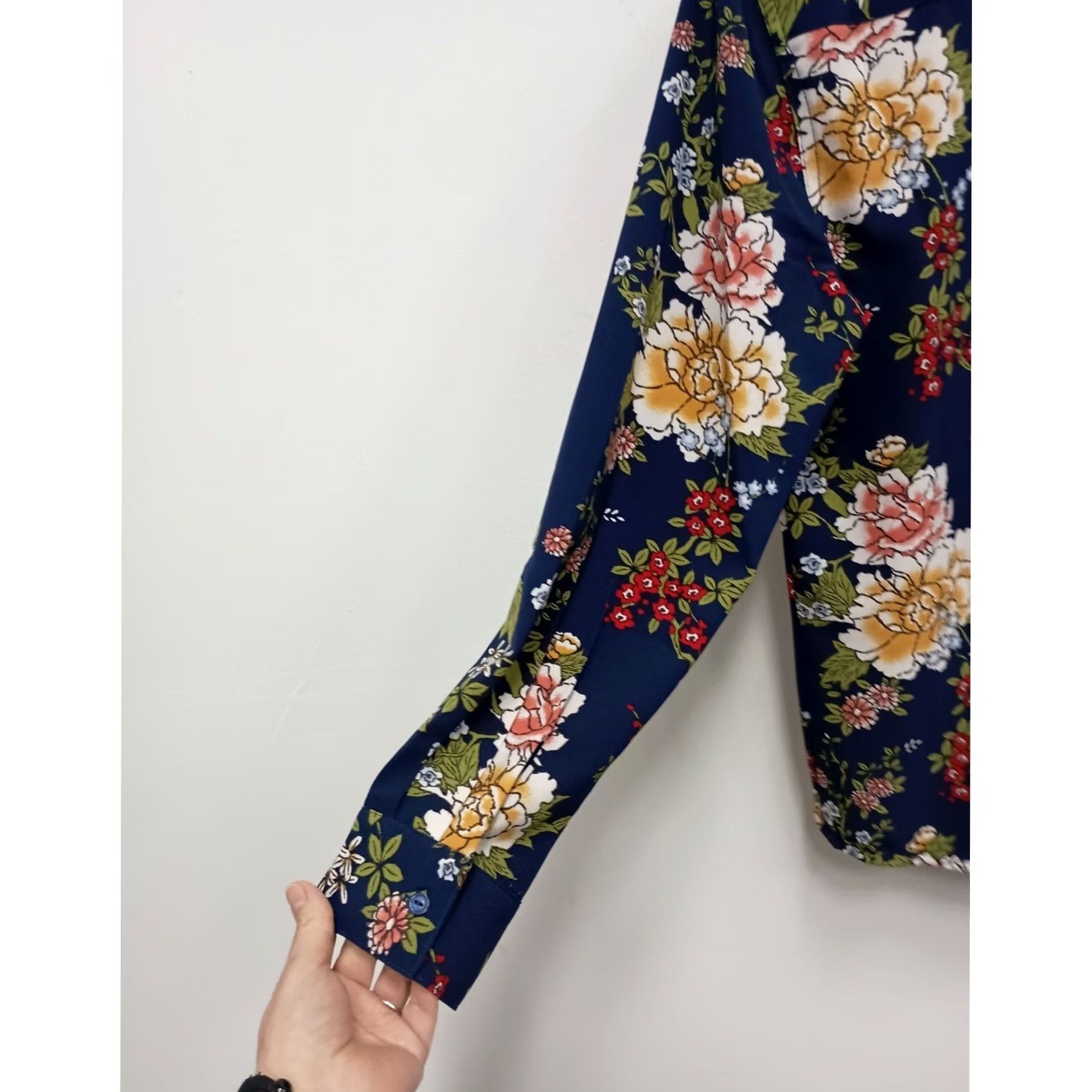 Denim & Co. Denim & Co. BOHO Blouse Top Womens S Navy Blue Floral Button Up Long Sleeve Size S / US 4 / IT 40 - 8 Thumbnail