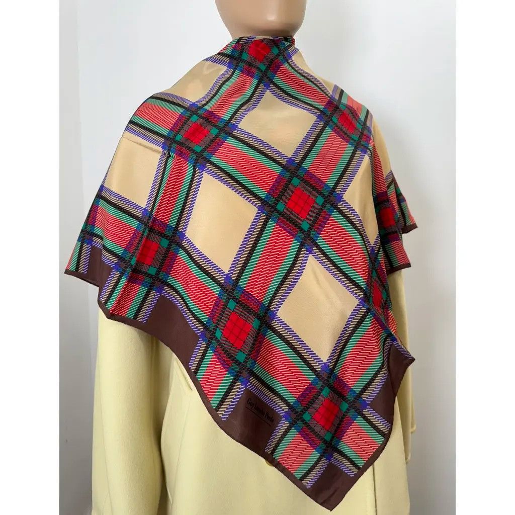 Guy Laroche Scarf, Guy Laroche Size ONE SIZE - 1 Thumbnail