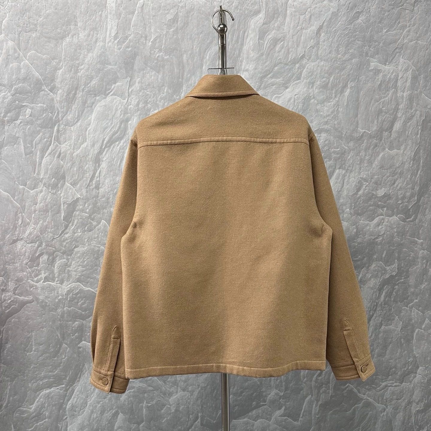 Louis Vuitton louis vuitton ss24 logo wool outerwear jacket Size US S / EU 44-46 / 1 - 4 Thumbnail