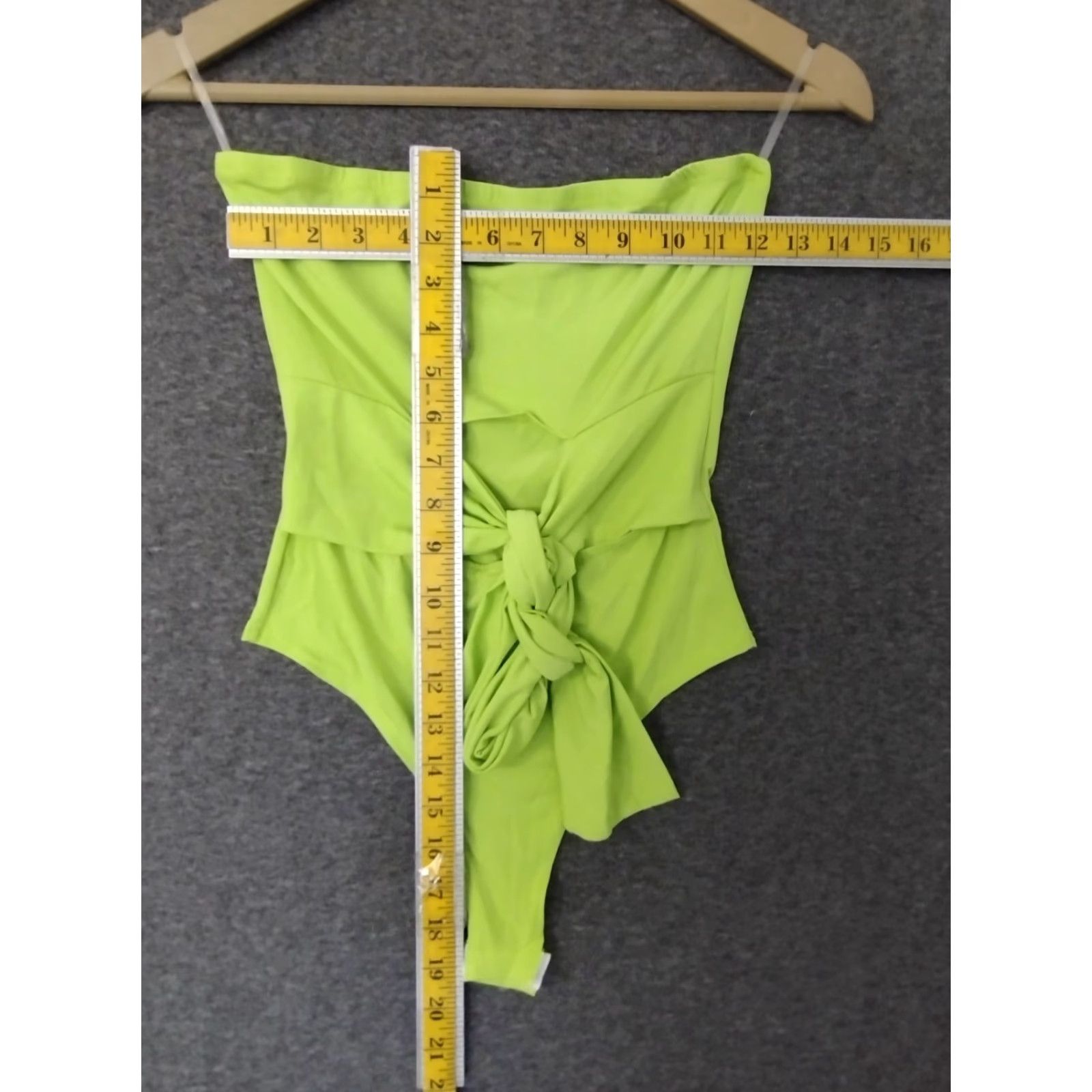 Vintage MAGIA U.S.A Strapless Bodysuit One Piece Neon Green S Shapewear Women Crewed Back Tie Back Thong Size S / US 4 / IT 40 - 4 Thumbnail