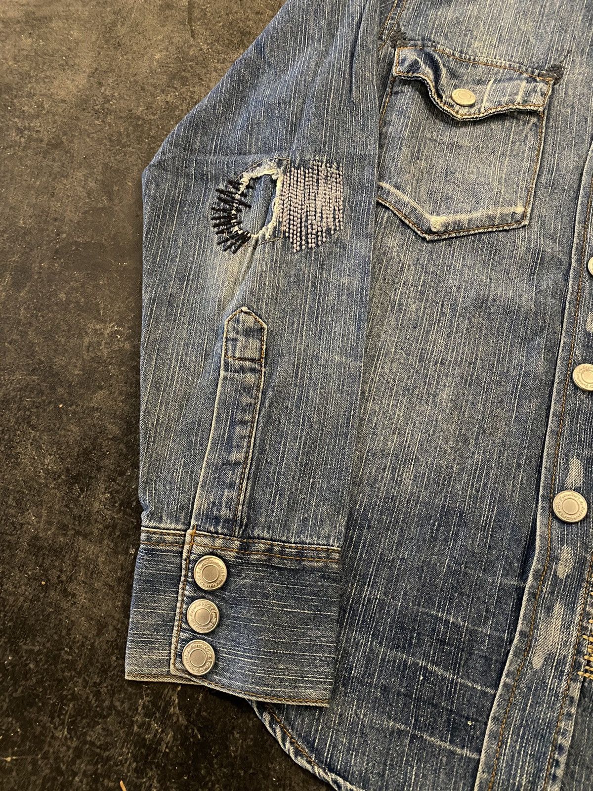 Beauty Beast × Japanese Brand Love & Peace Japan Bagarch Denim Long Shirt Size US S / EU 44-46 / 1 - 2 Thumbnail