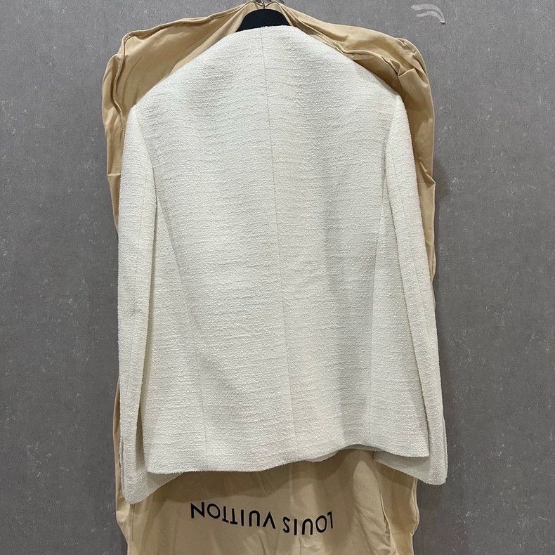 Louis Vuitton Louis Vuitton White turquoise collarless jacket Size US M / EU 48-50 / 2 - 2 Thumbnail