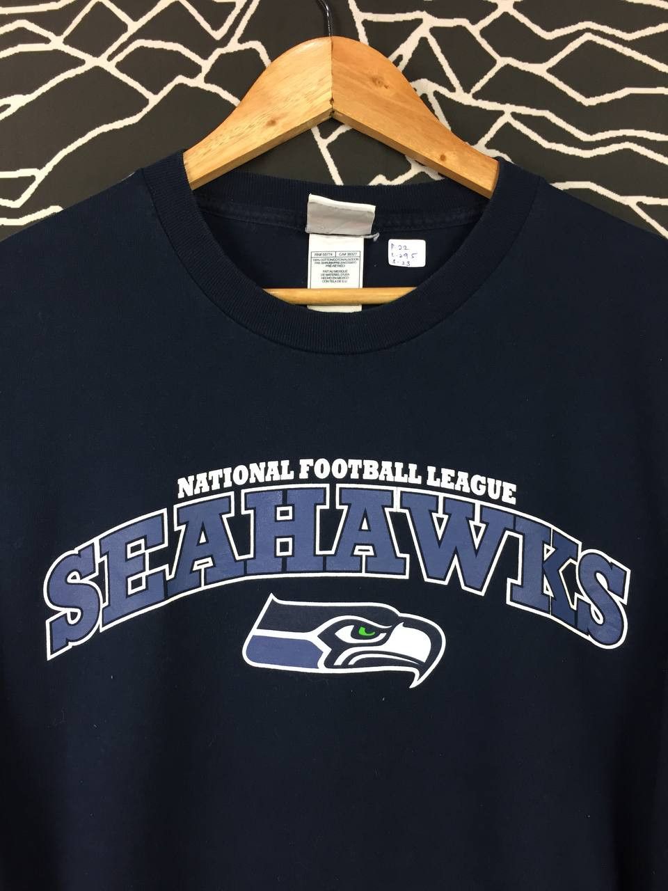 NFL Vtg Seattle Seahawks NFL American Sport LongsleeveTee Size US L / EU 52-54 / 3 - 4 Thumbnail
