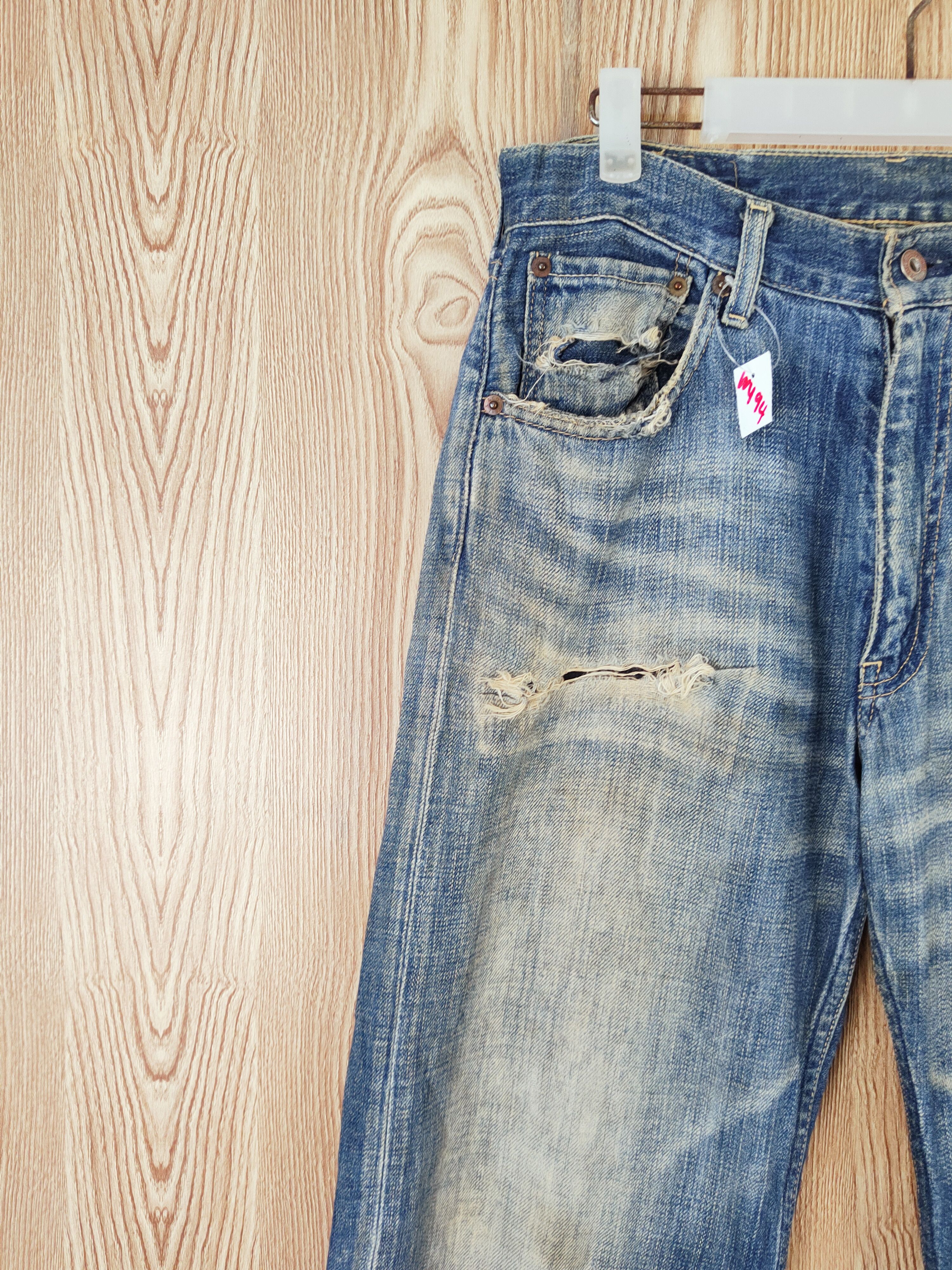 Levi's 503 Levi's Dark Blue Distressed Ripped Jeans #W494 Size US 31 - 3 Thumbnail