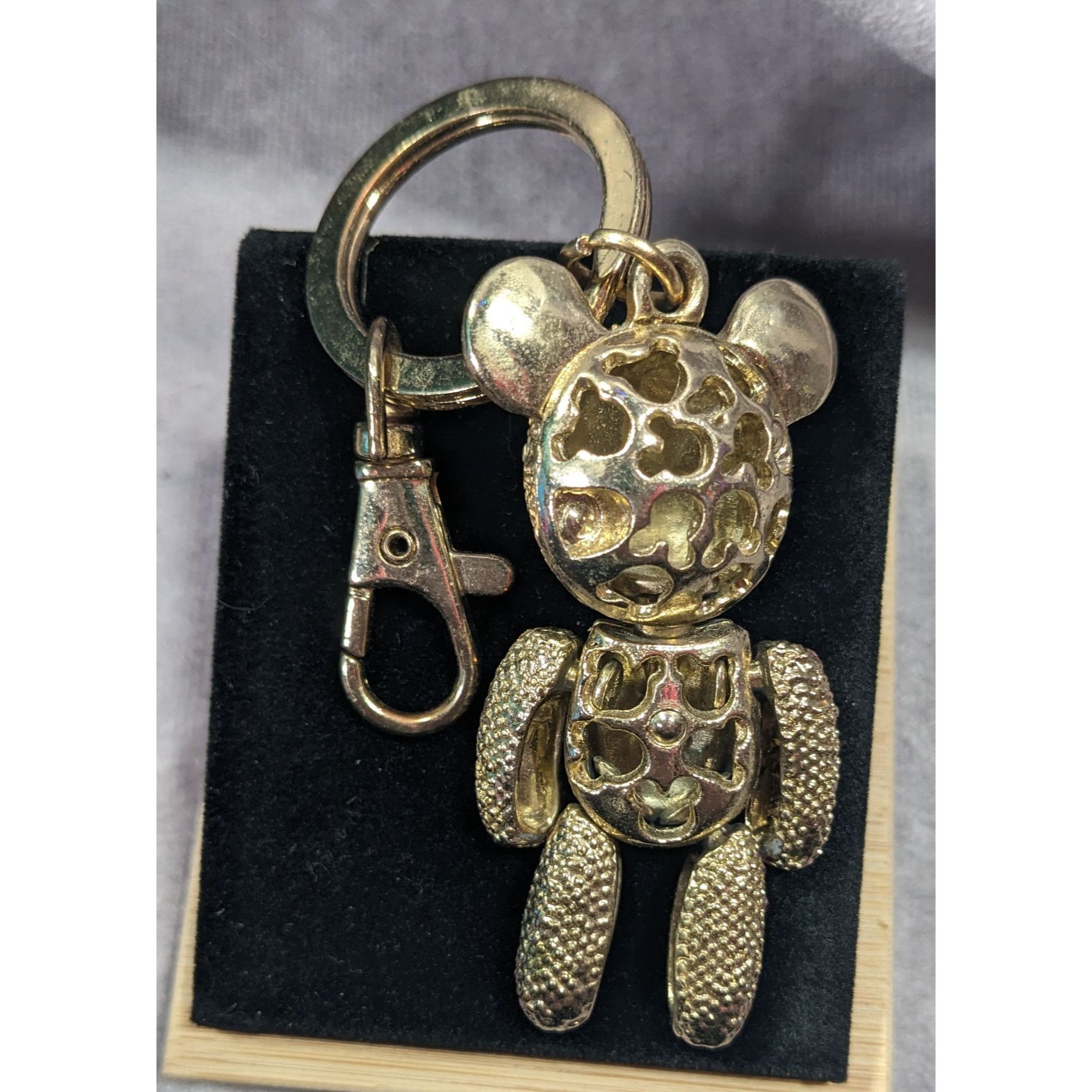 Other Vintage Glam Pink And Gold Tone Rhinestone Articulated Bear Size ONE SIZE - 4 Thumbnail