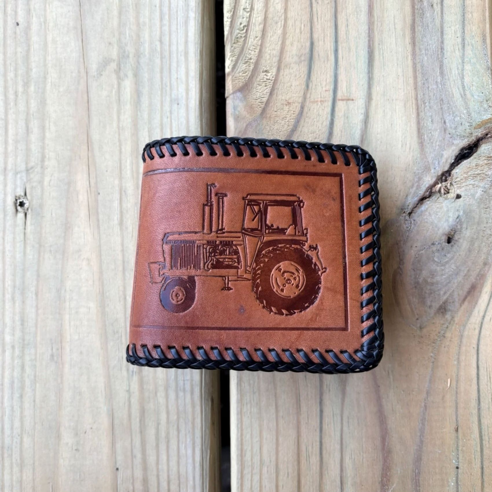 Vintage VINTAGE Wallet Leather Whipstitch Bifold Hand Tooled USA Made Trifold Cowboy Money USA Men Brown Leather Wallet Horse Eagle Pattern 9 in 4 in Fans Mrn Size ONE SIZE - 5 Thumbnail