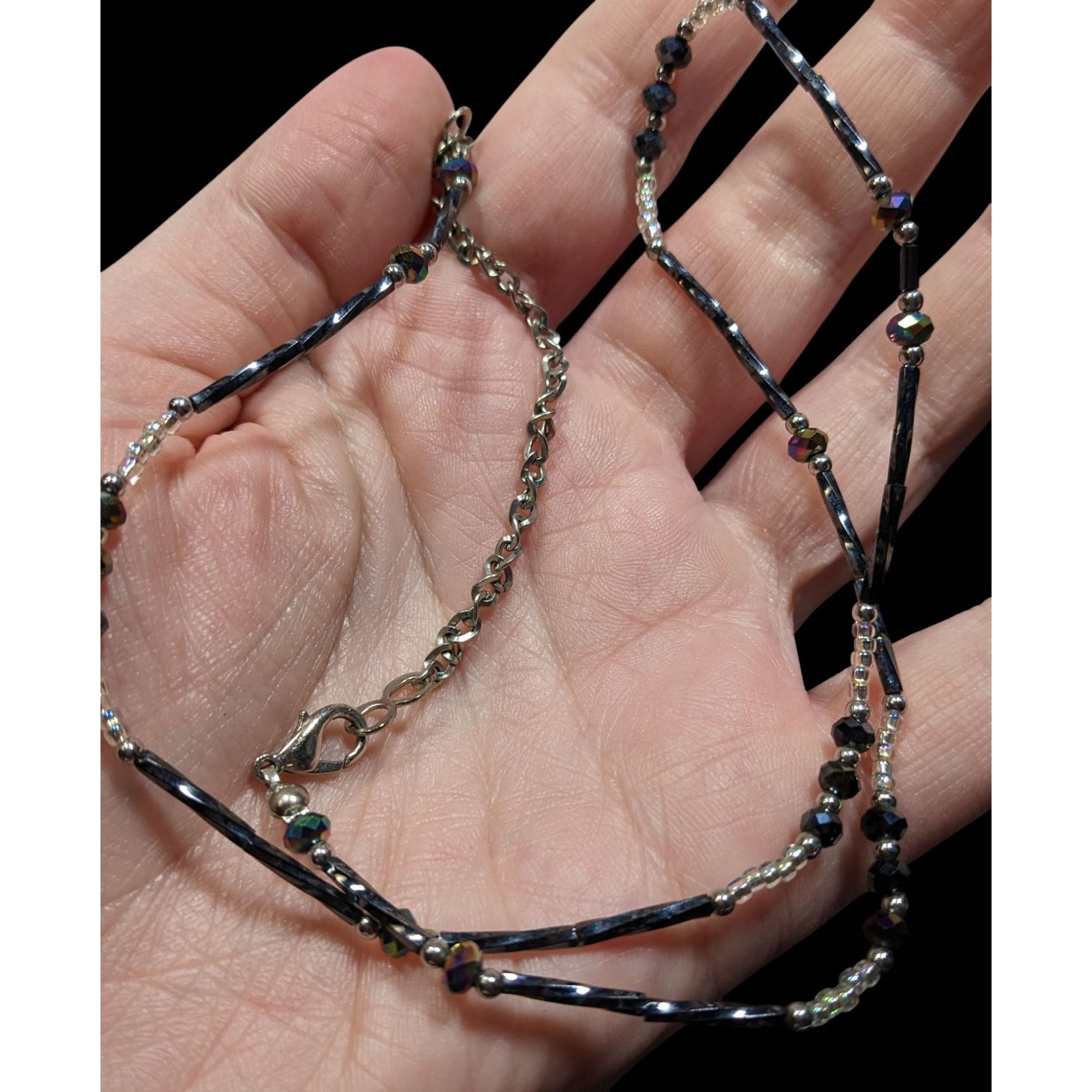 Other Delicate Silver Tone & Black Twisted Tube Crystal Beaded Nec Size ONE SIZE - 5 Thumbnail