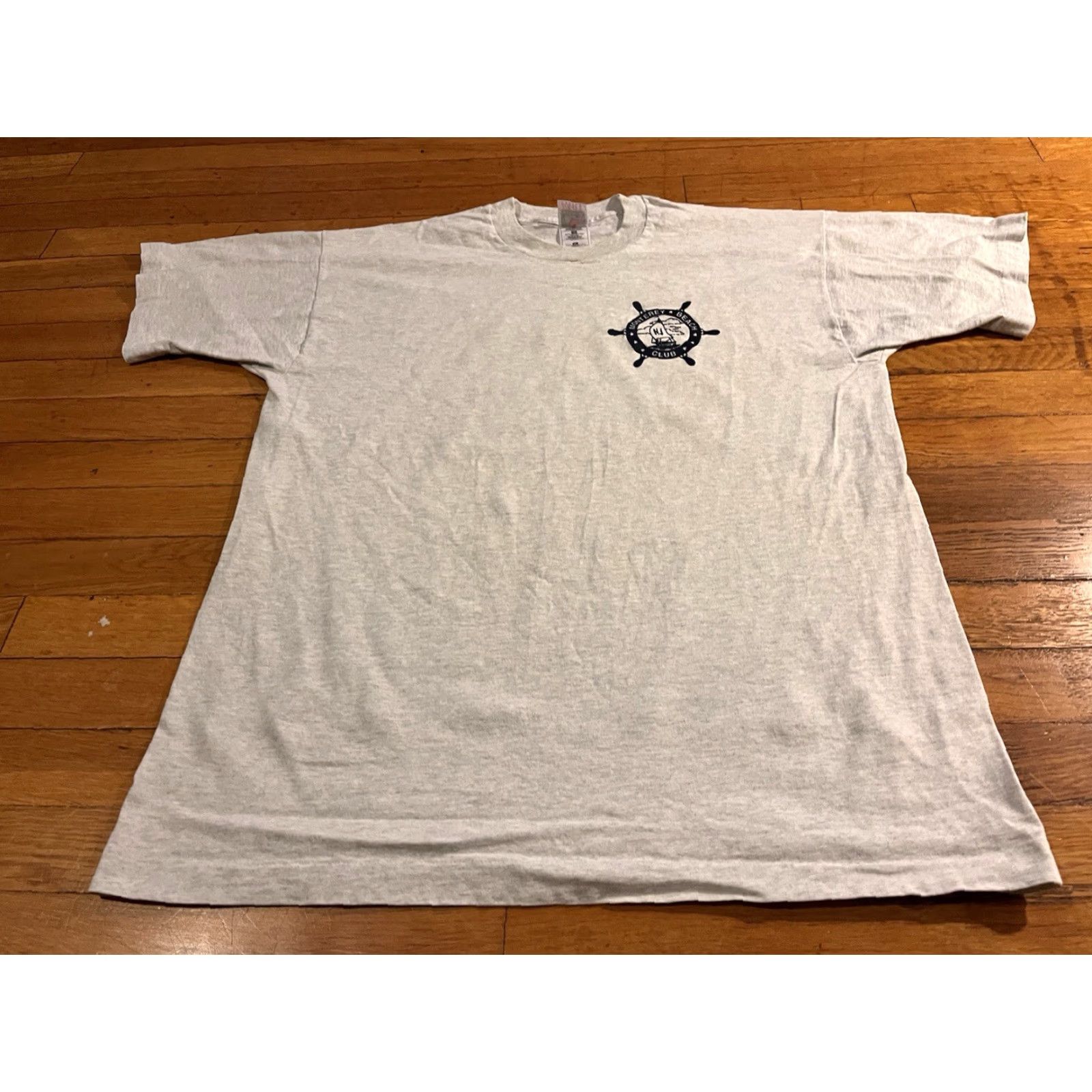 Fruit Of The Loom VINTAGE Monterey Beach Club New Jersey Shirt Men’s XL Grey 90s Size US XL / EU 56 / 4 - 3 Thumbnail