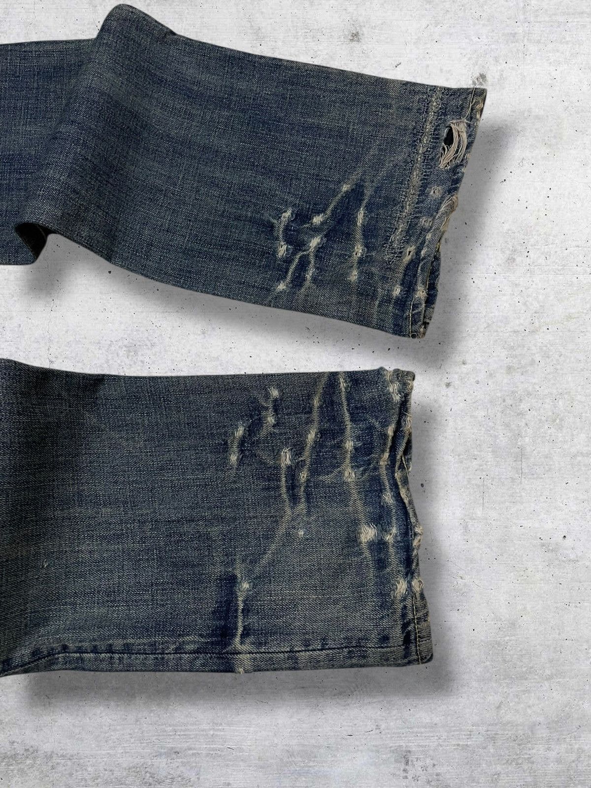 If Six Was Nine VINTAGE BARTACK OG JAPAN DESIGNER 90S RIPPED CHAIN DENIM Size US 31 - 15 Thumbnail