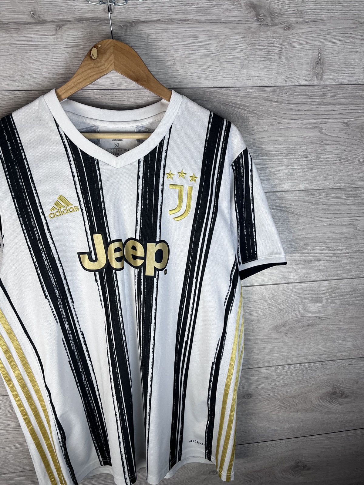 Adidas SOCCER JERSEY Juventus ADIDAS 20/21s SIZE XL JEEP Size US XL / EU 56 / 4 - 3 Thumbnail
