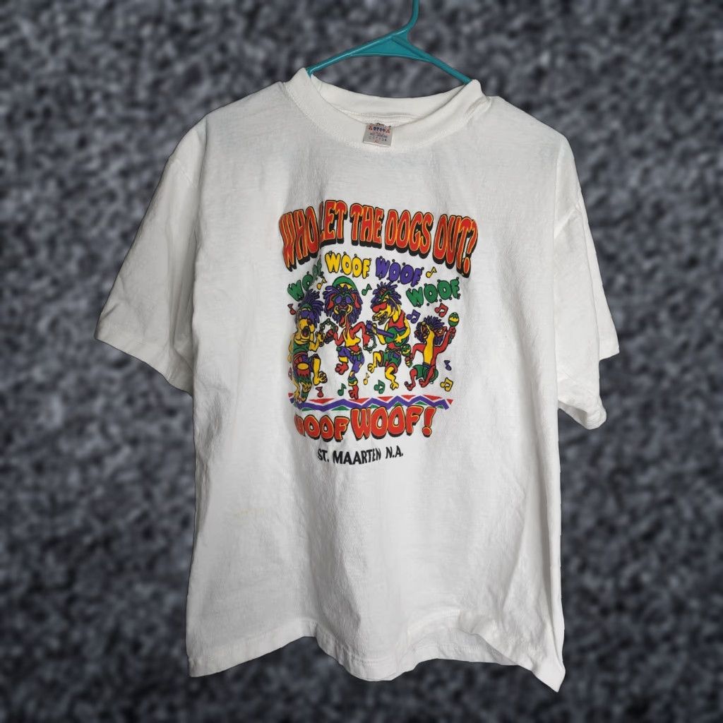 Vintage VINTAGE USA Best St.Marteen Tourist Souvenir T Shirt Who Let The Dogs Out Men XL White Cotton Crew Neck Short Sleeve Logo Beach Graphic Print Size US XL / EU 56 / 4 - 1 Thumbnail