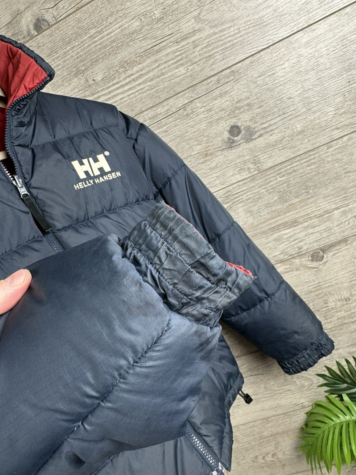 Helly Hansen Helly Hansen Big Logo Down Jacket Puffer Y2K Size XS Size US XS / EU 42 / 0 - 11 Thumbnail