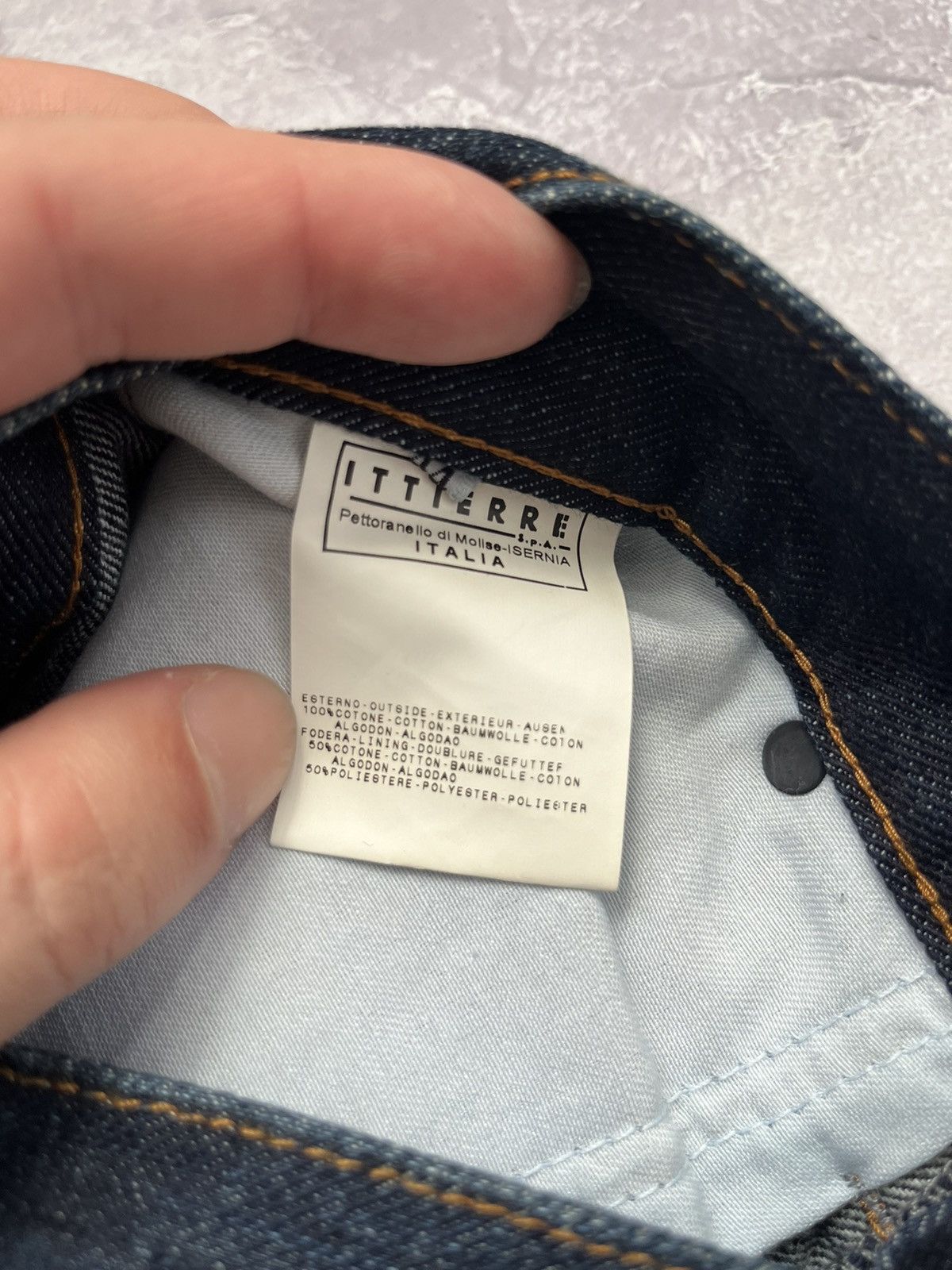 Versace Jeans Couture VINTAGE VERSACE JEANS COUTURE BAGGY PANTALONE VEST. DENIM Size US 30 / EU 46 - 11 Thumbnail