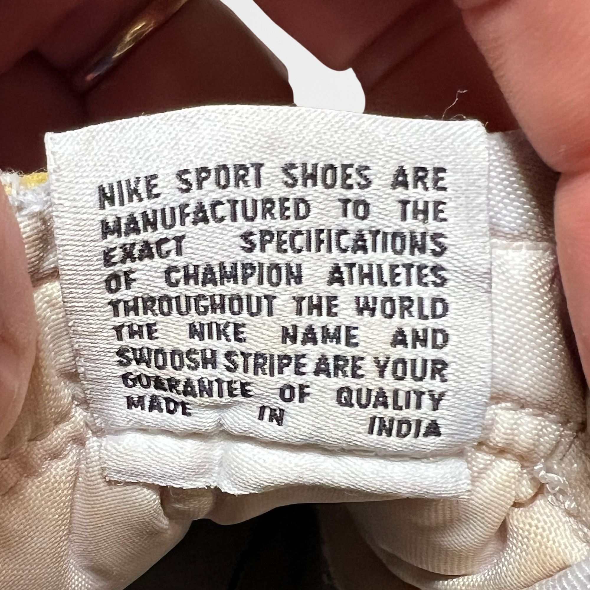 Nike Nike Blazer Mid 77 Vintage White Black Swoosh High-Top Sneak Size US 8.5 / EU 41-42 - 8 Thumbnail