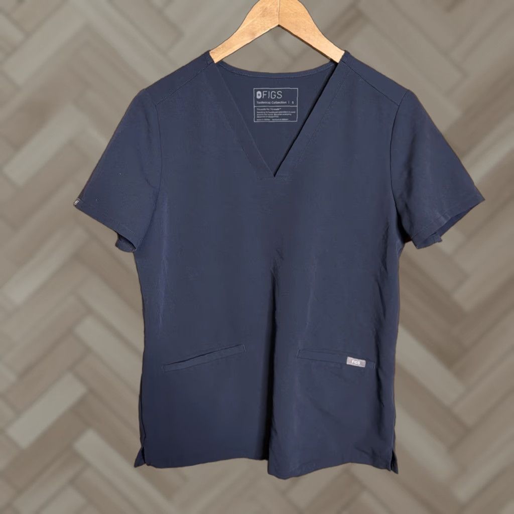 Vintage Figs FW1100 Technical Collection Women's Scrub Top Size Small Blue Size S / US 4 / IT 40 - 1 Thumbnail